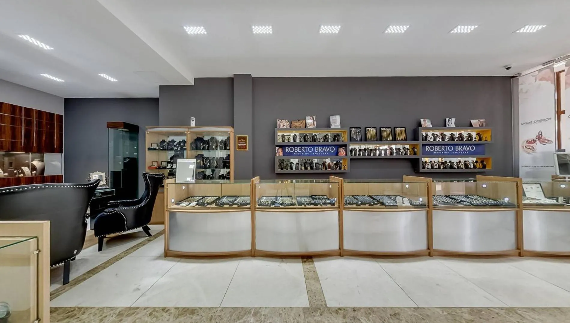 On-site shops in Maria Palace Complex