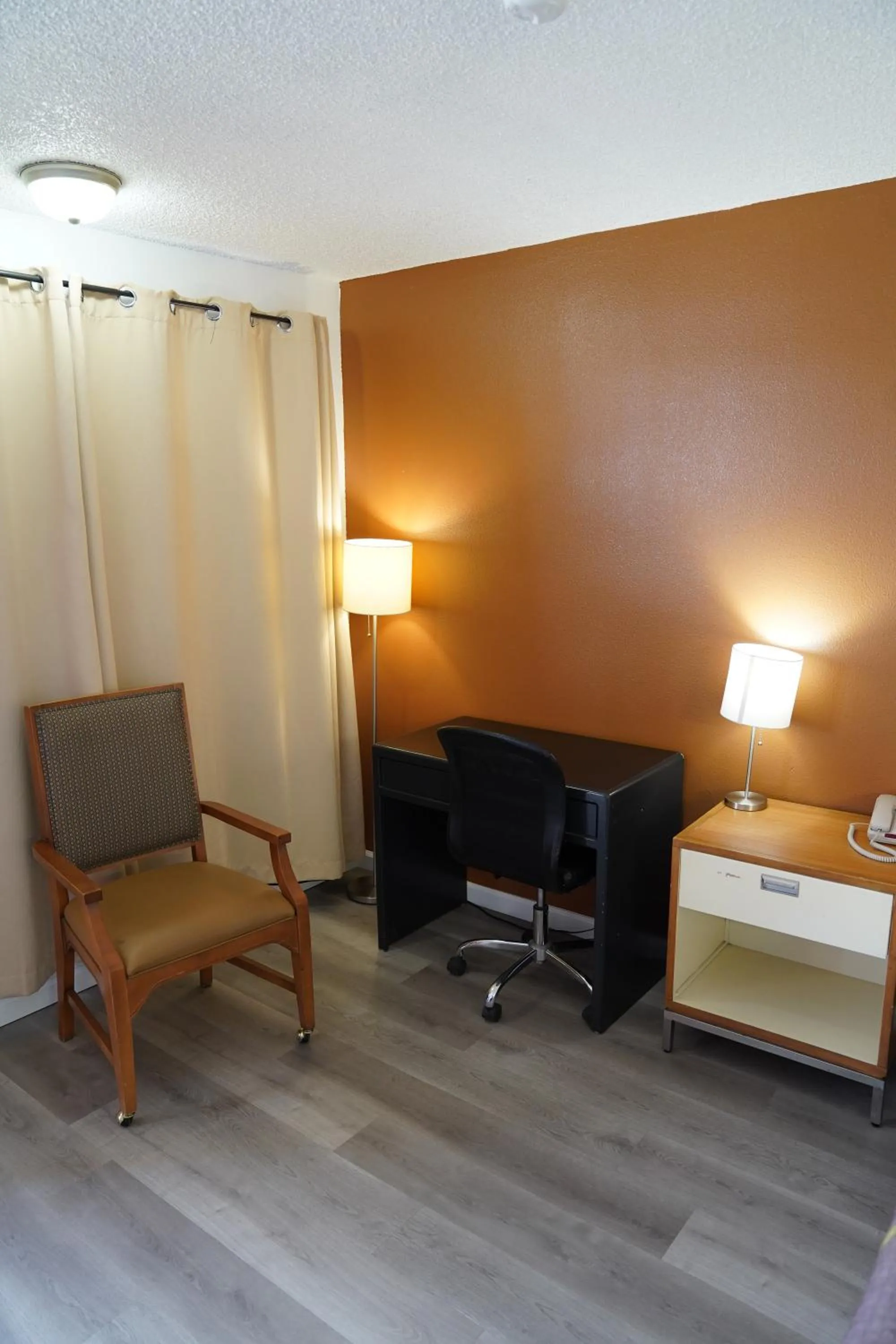 Super 8 by Wyndham Fernley