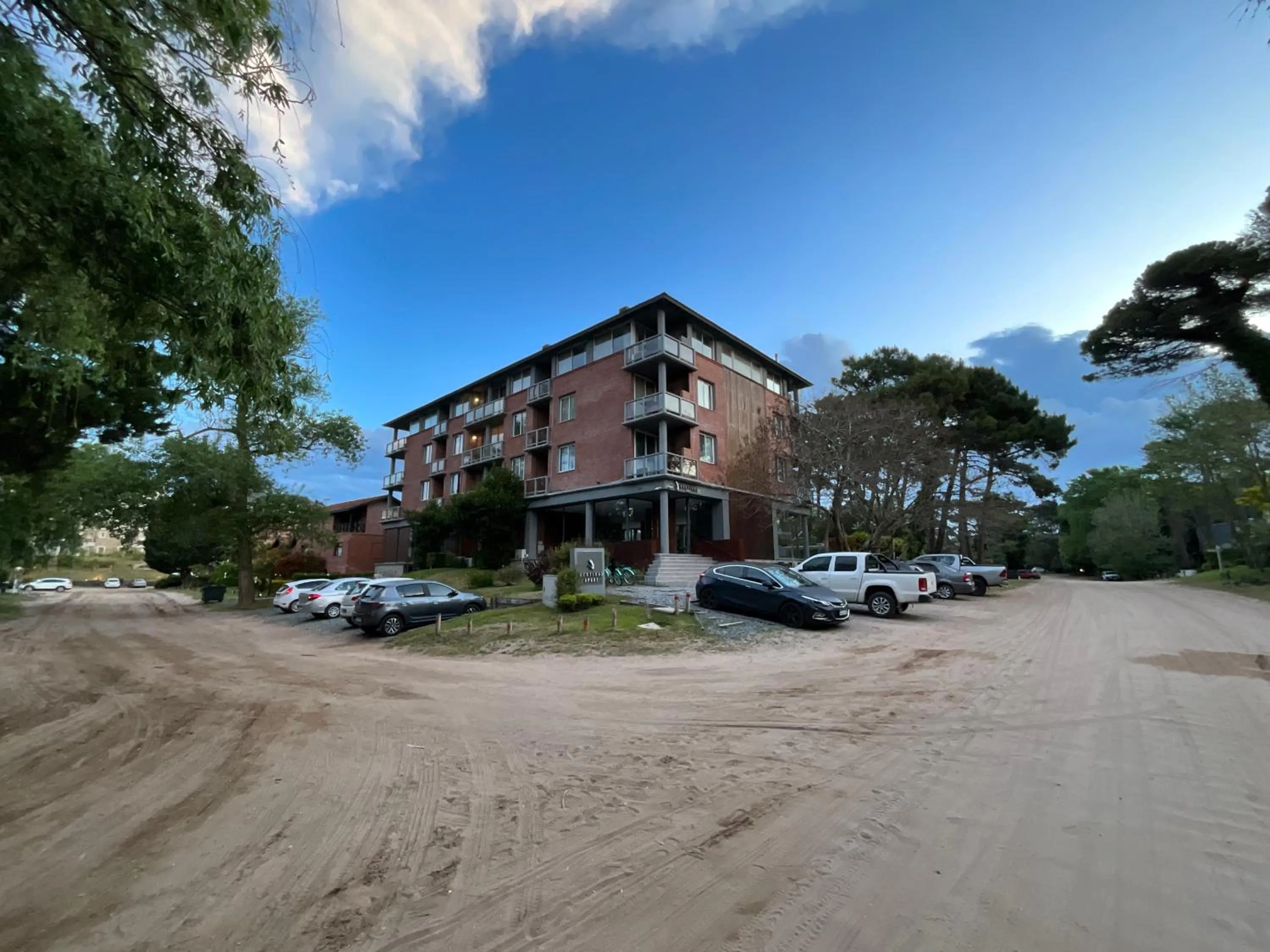 Facade/entrance in Destinar Apart