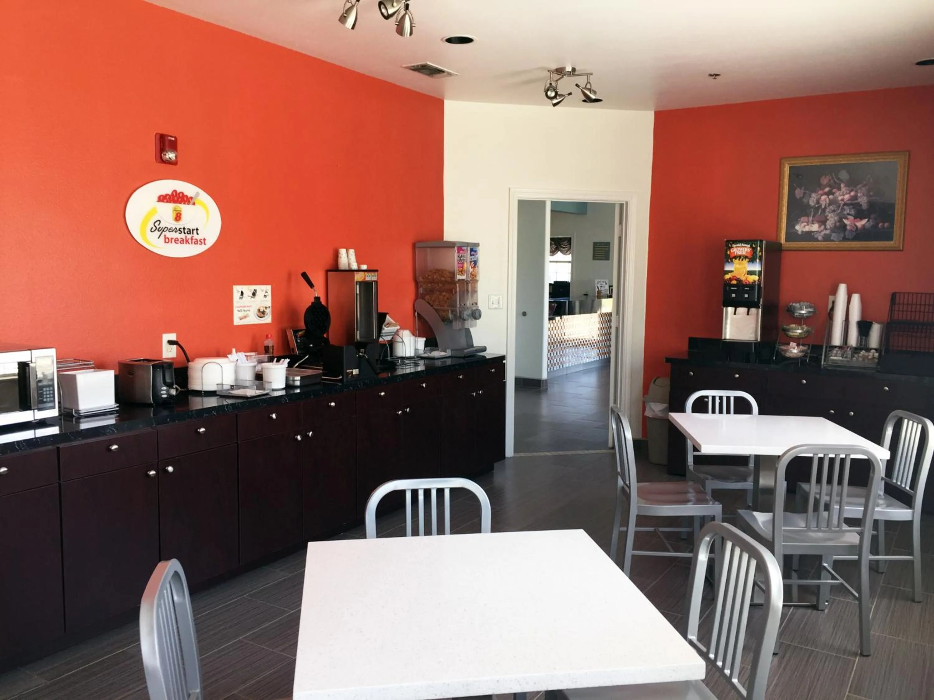 Continental breakfast in Super 8 by Wyndham Forney/East Dallas