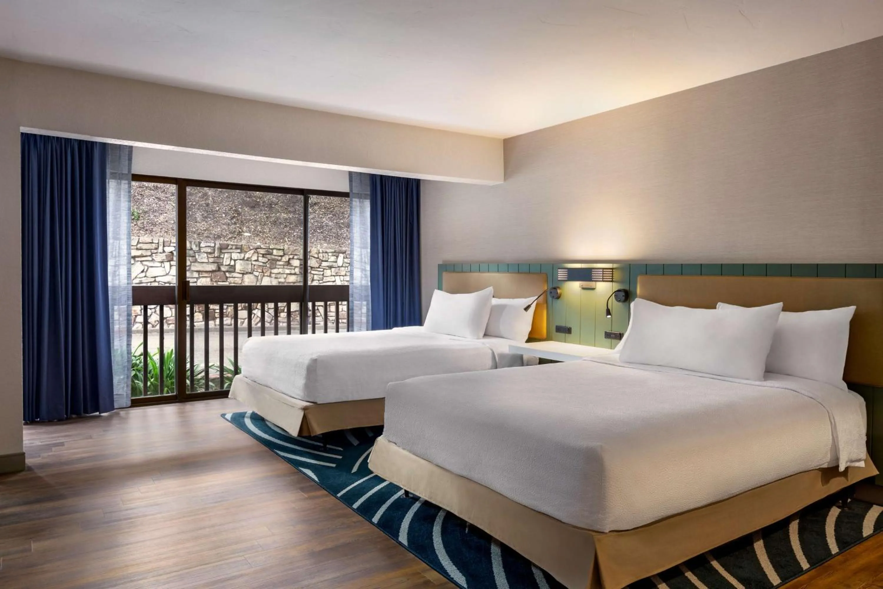 Bed in Hilton Garden Inn Monterey