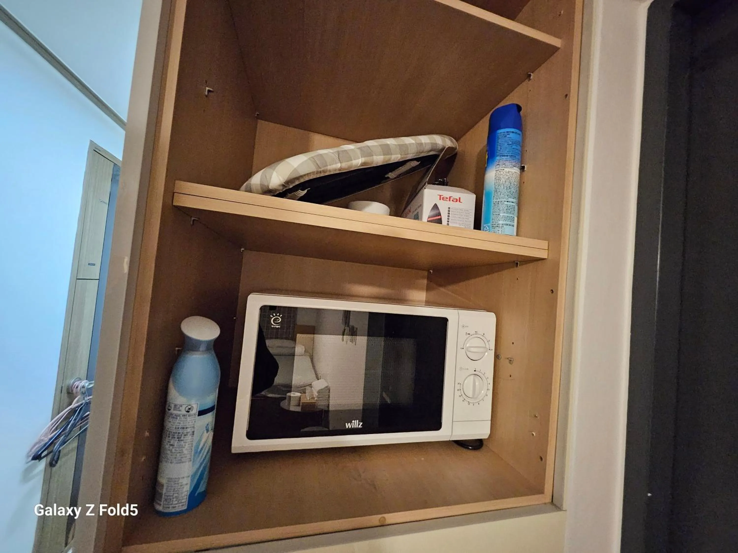 microwave in Y's house