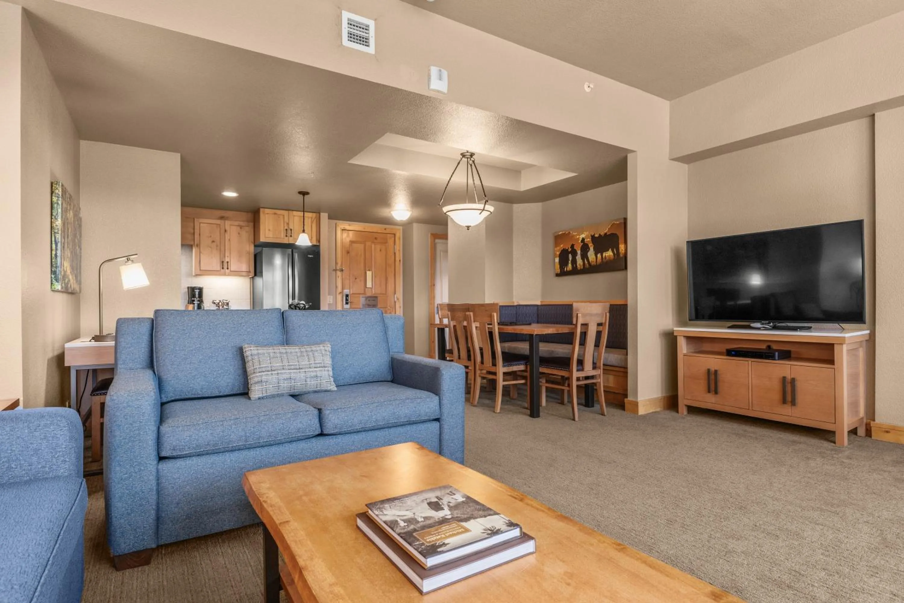 TV and multimedia in The Steamboat Grand