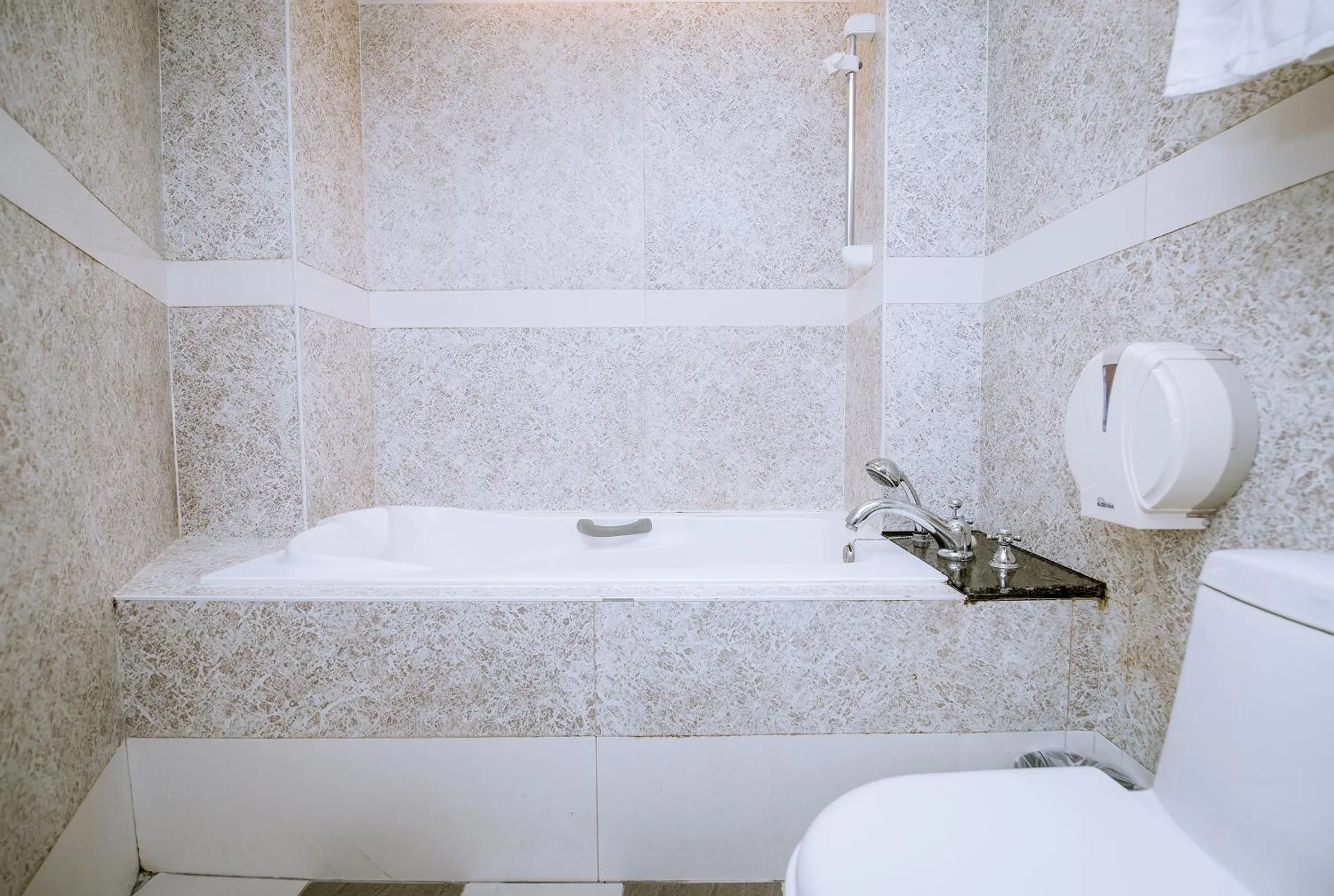 Bathroom in Guide Hotel Taipei Xinyi