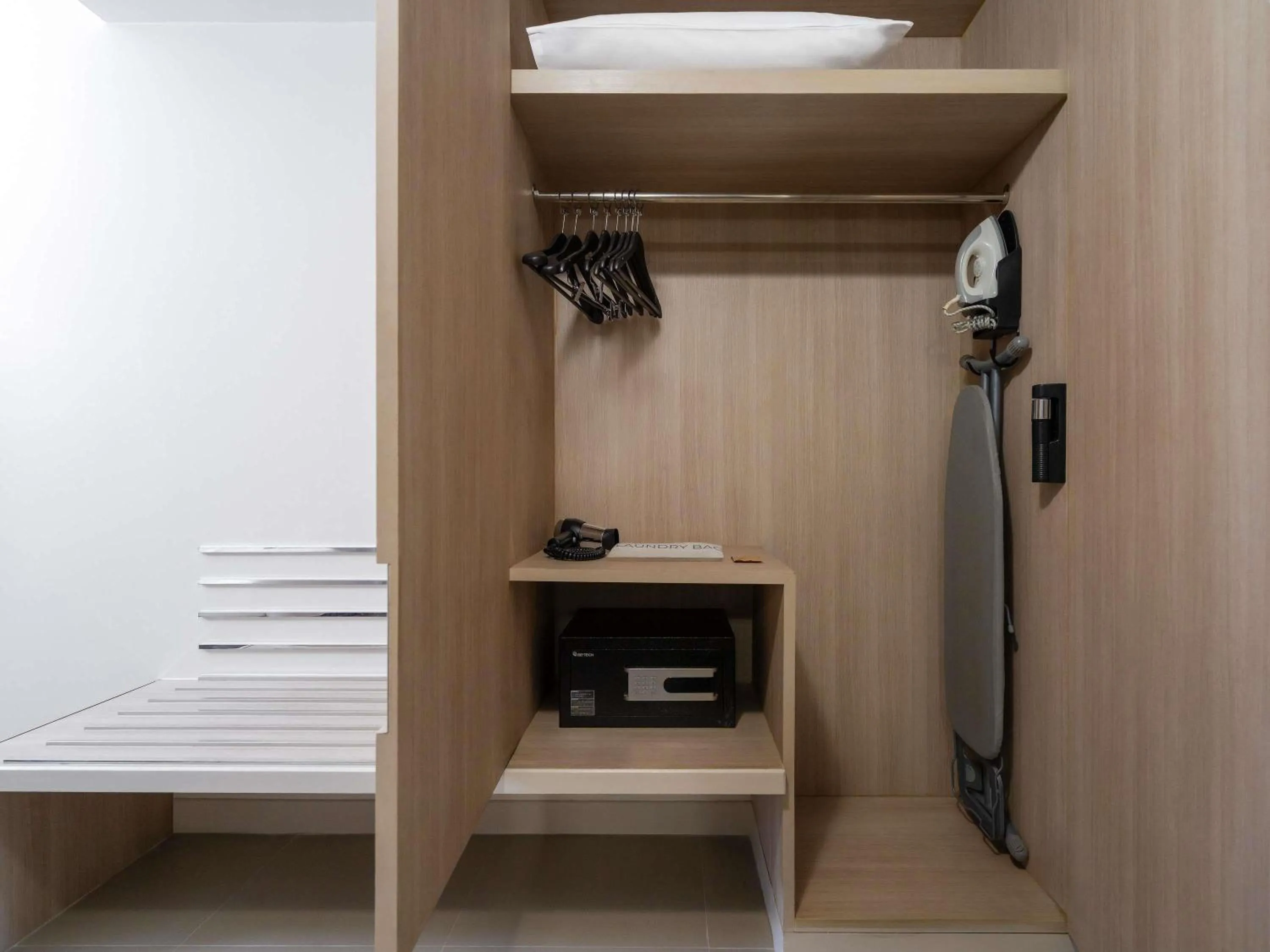 Bedroom in Mercure Bangkok Siam