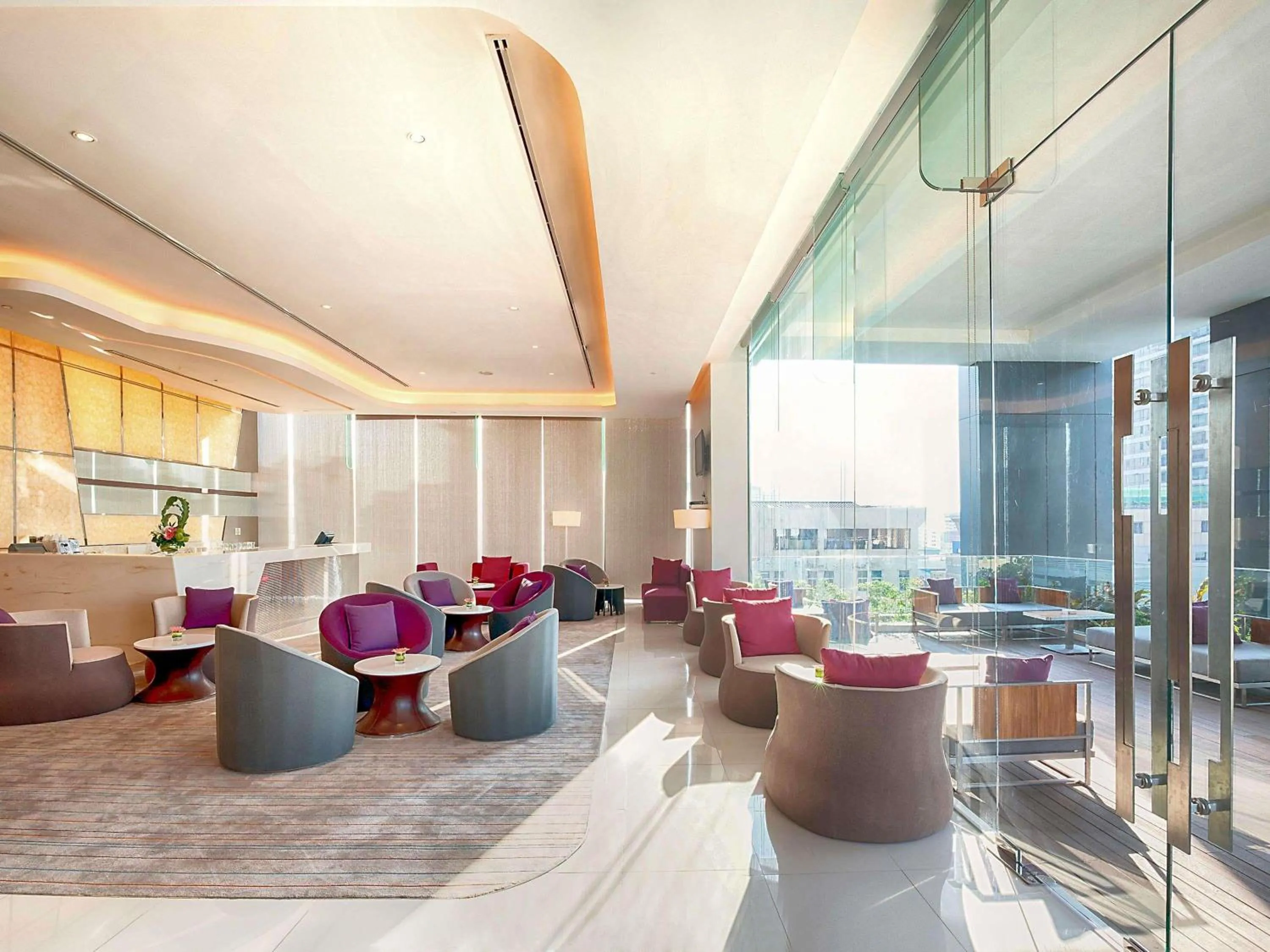 Restaurant/places to eat in Mercure Bangkok Siam