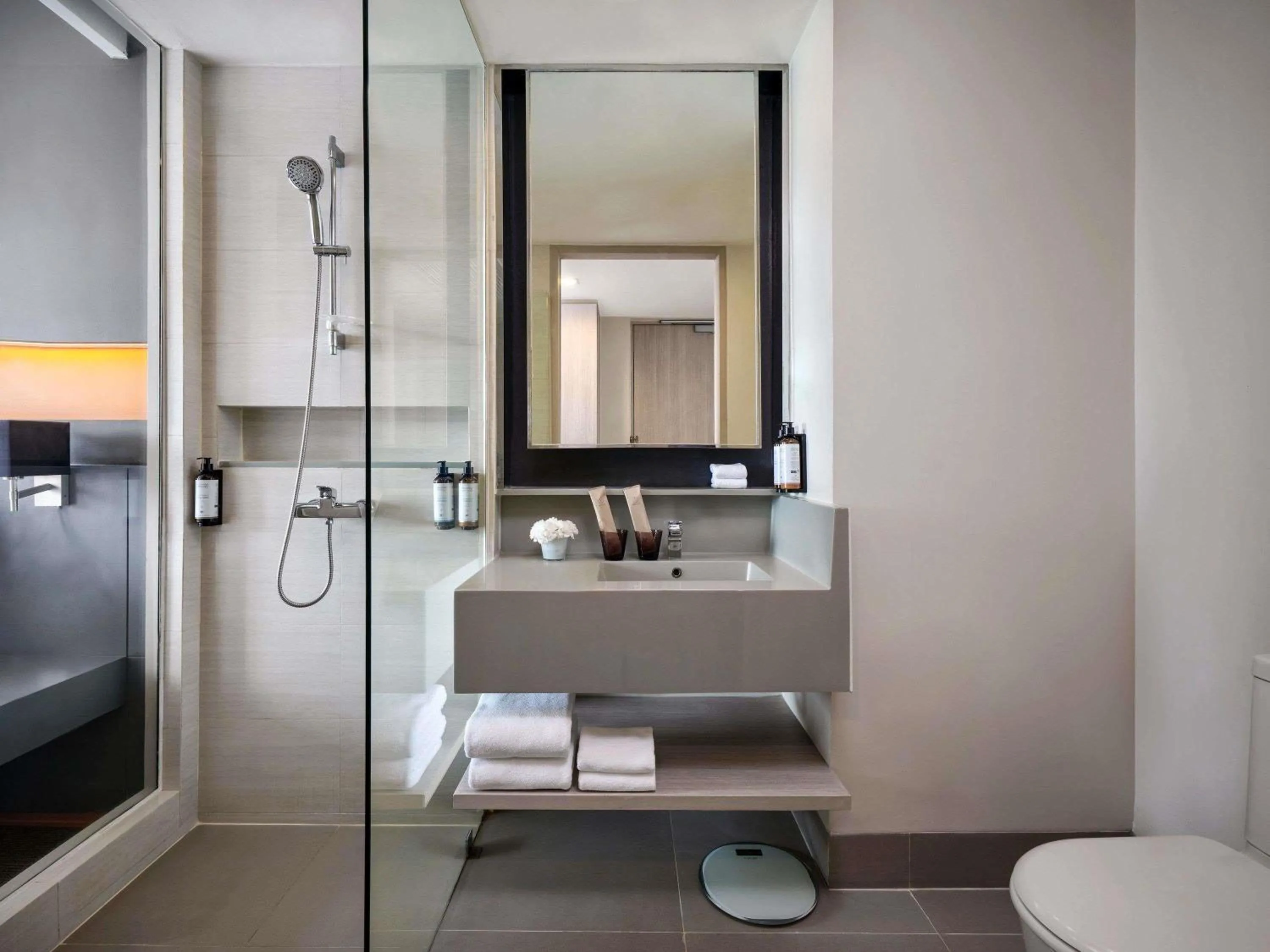 Bedroom in Mercure Bangkok Siam