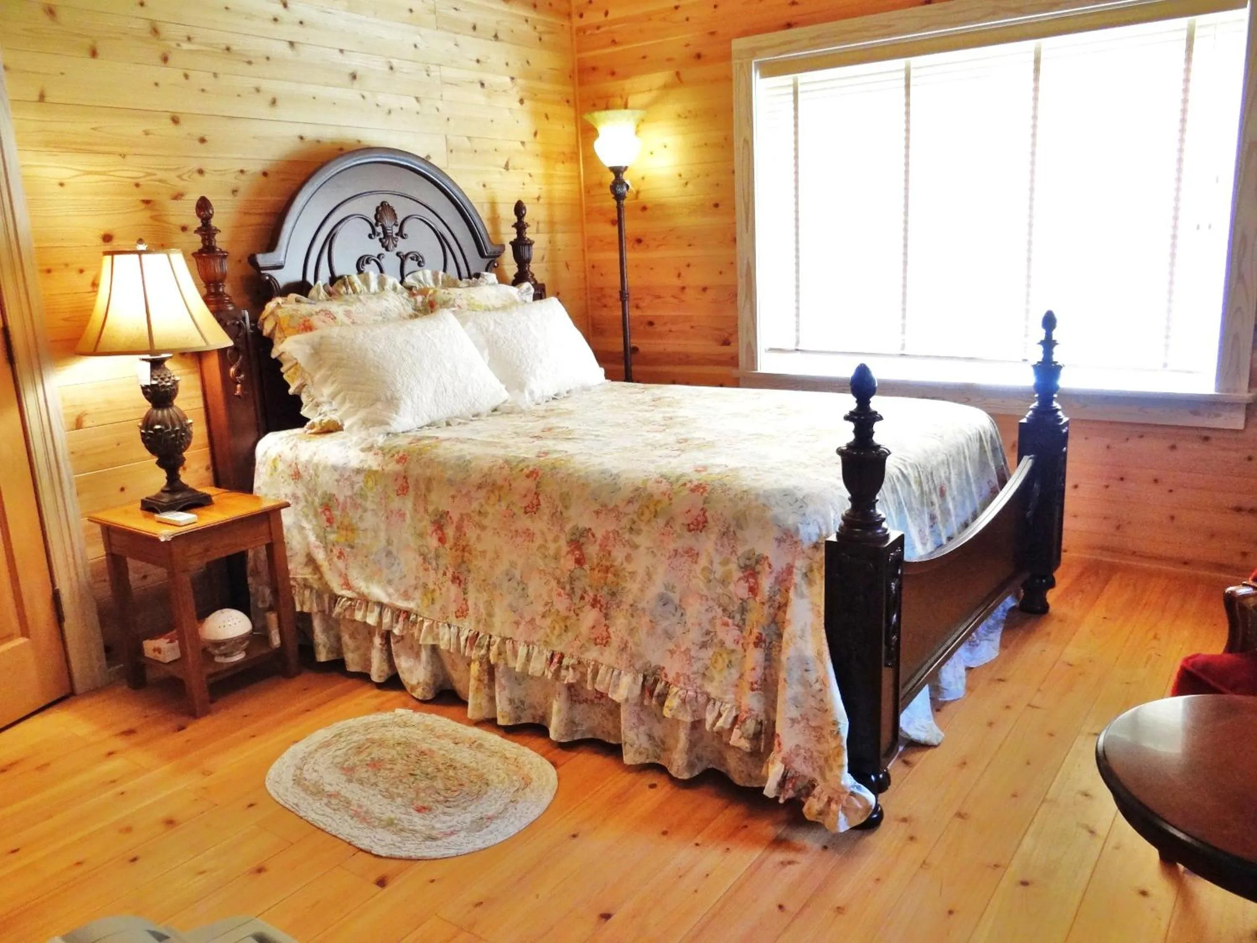 Bedroom, Bed in Hana Mana