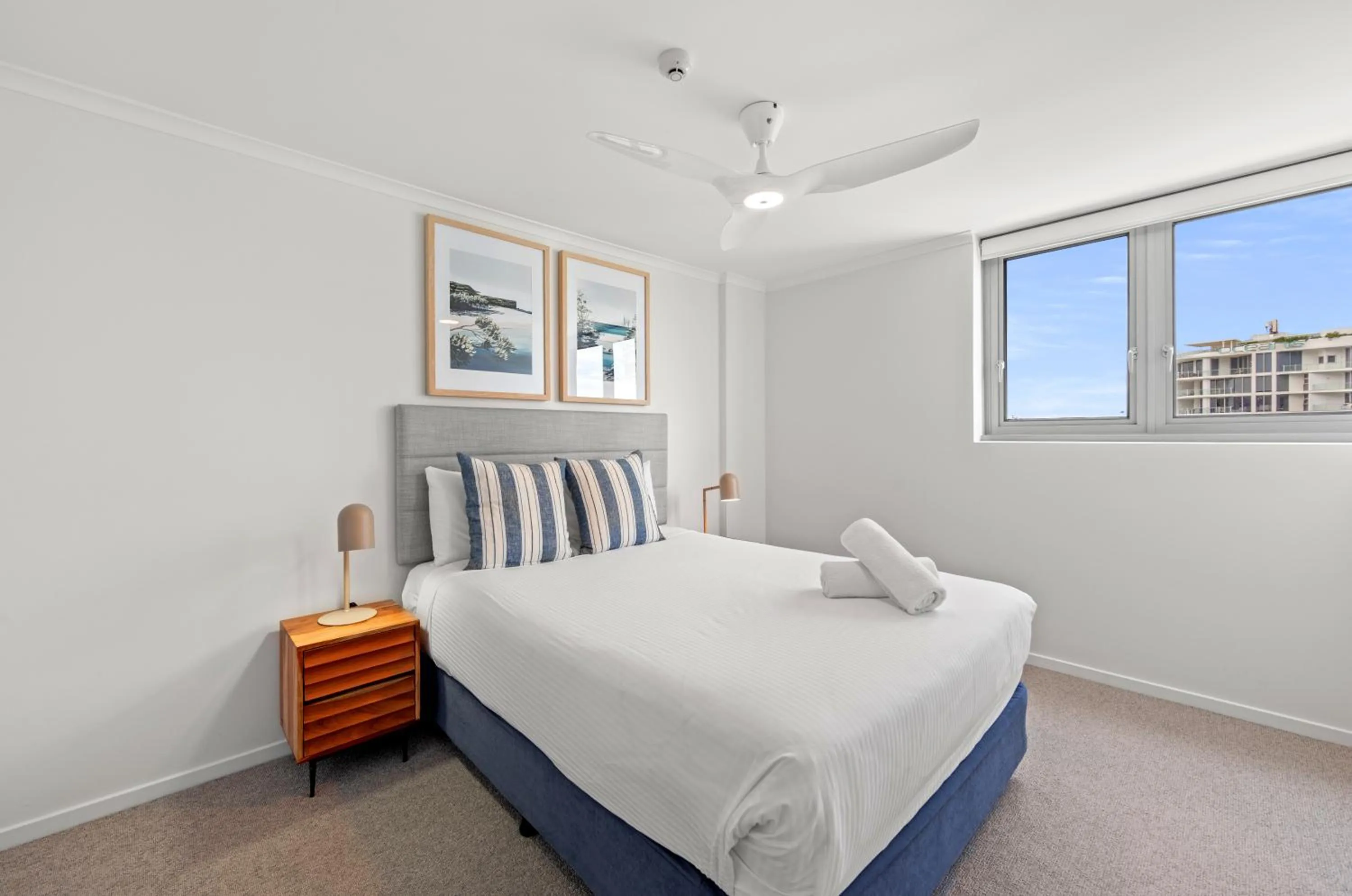 Bed in Northwind Beachfront Apartments