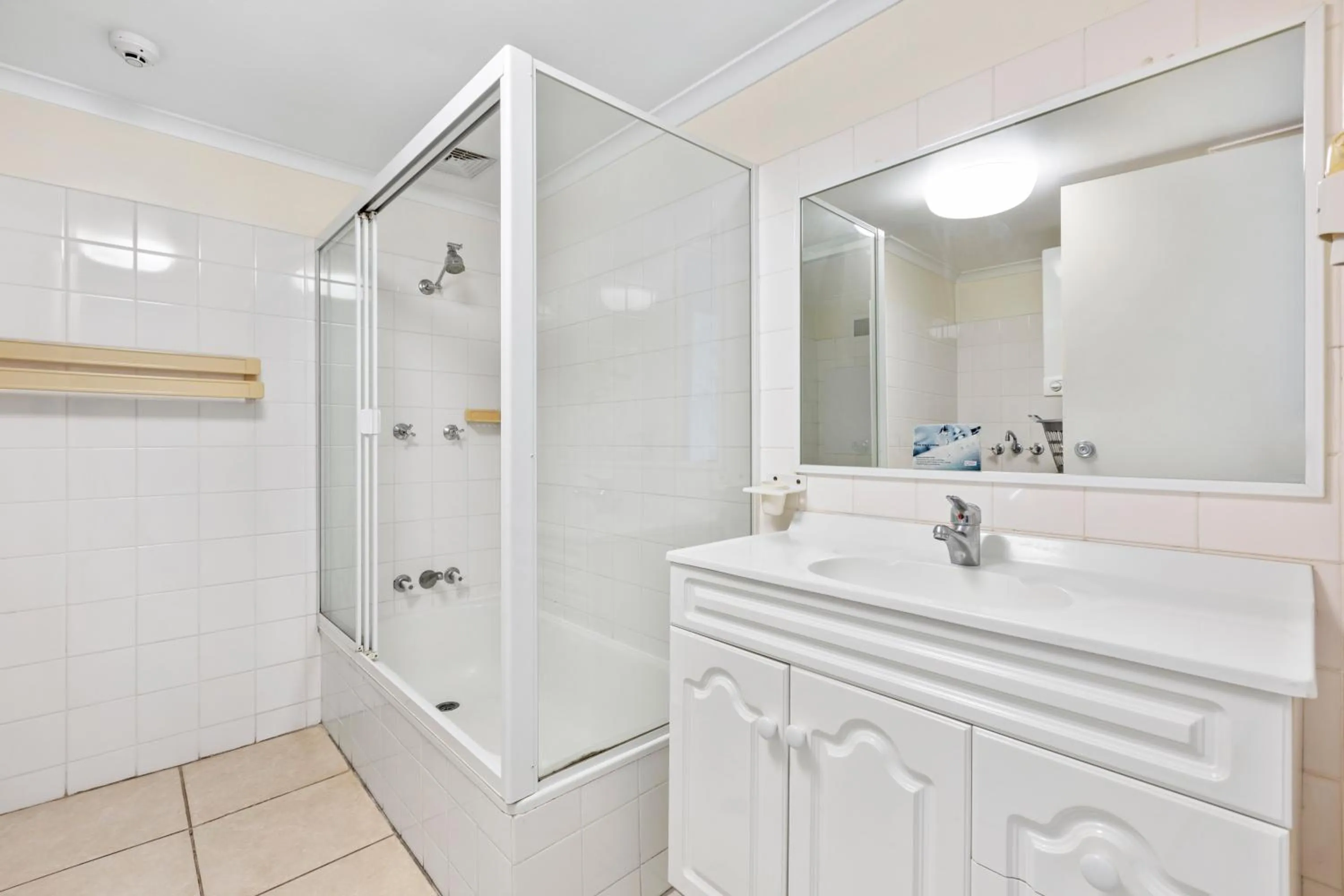 Bathroom in Northwind Beachfront Apartments