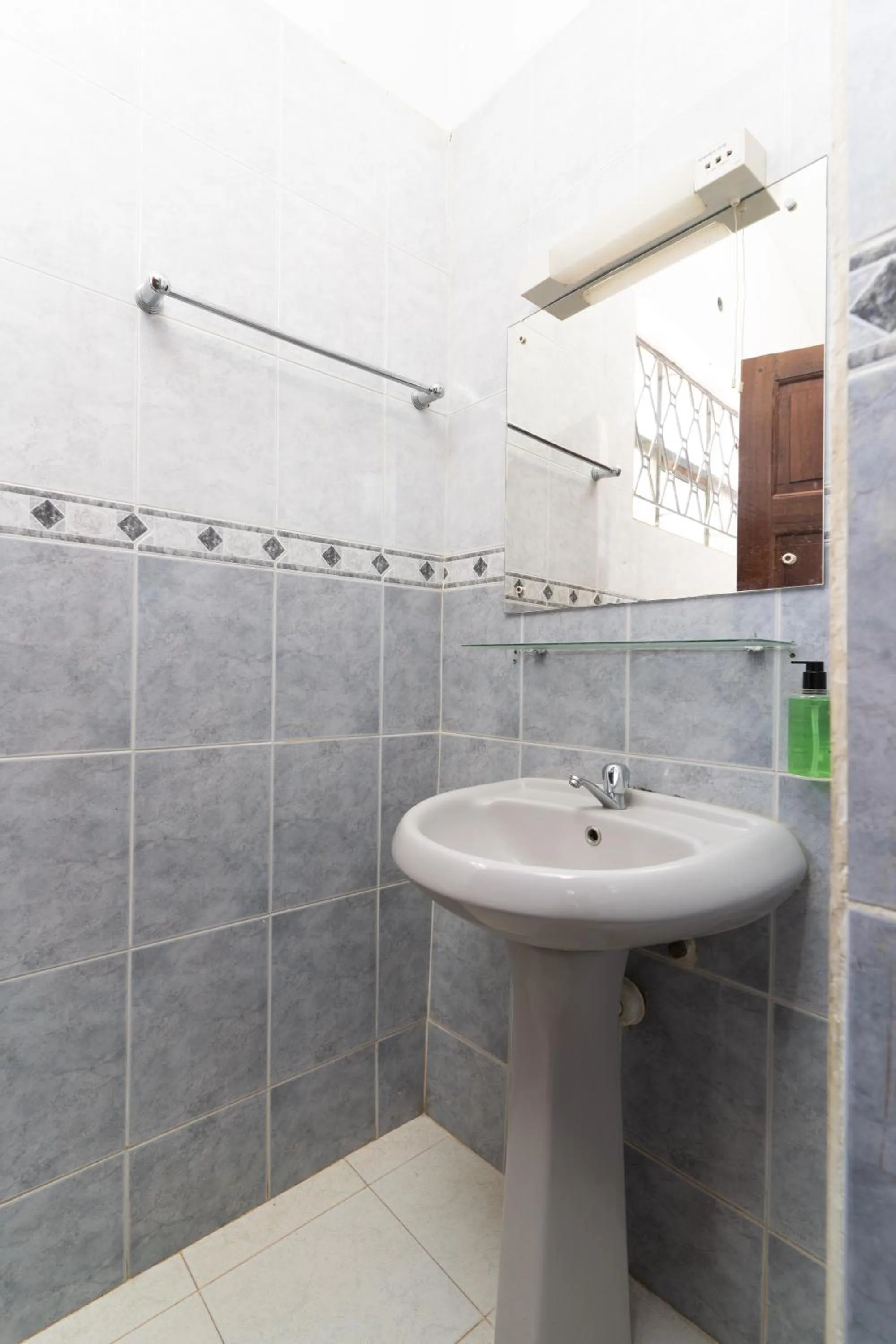 Shower in Bonsai Villa