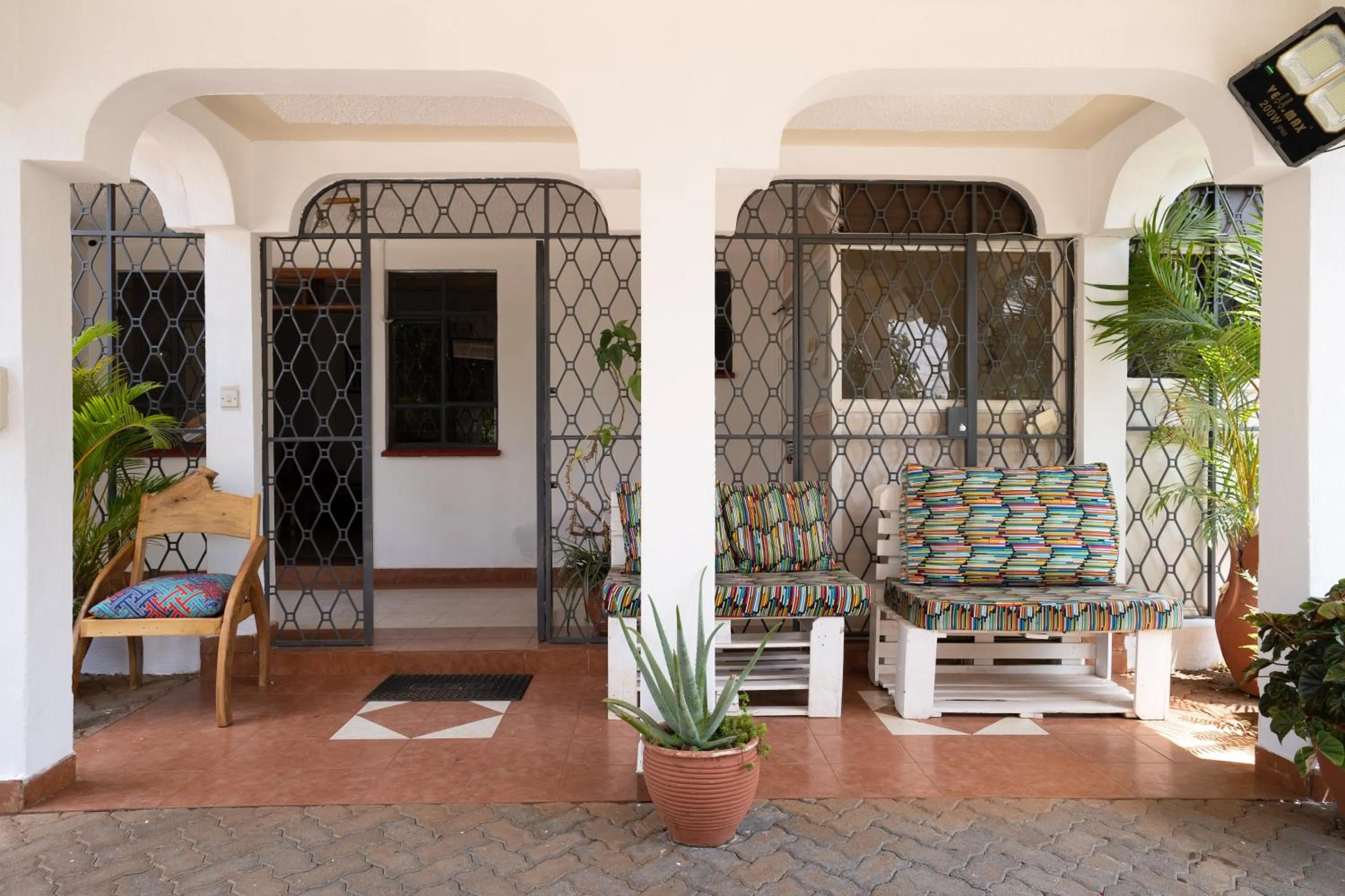 Facade/entrance in Bonsai Villa