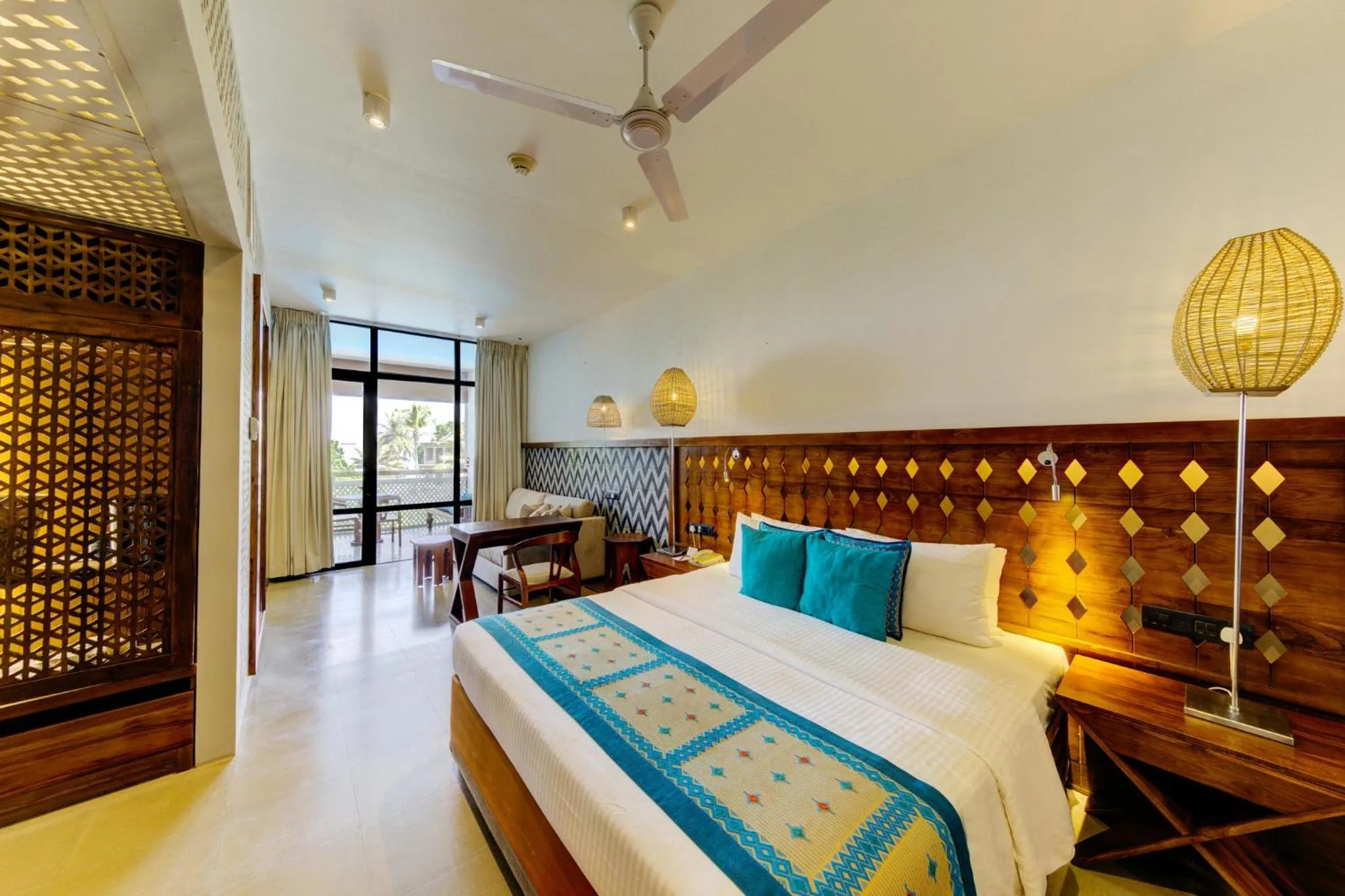 Bedroom, Bed in Cinnamon Bey Beruwala