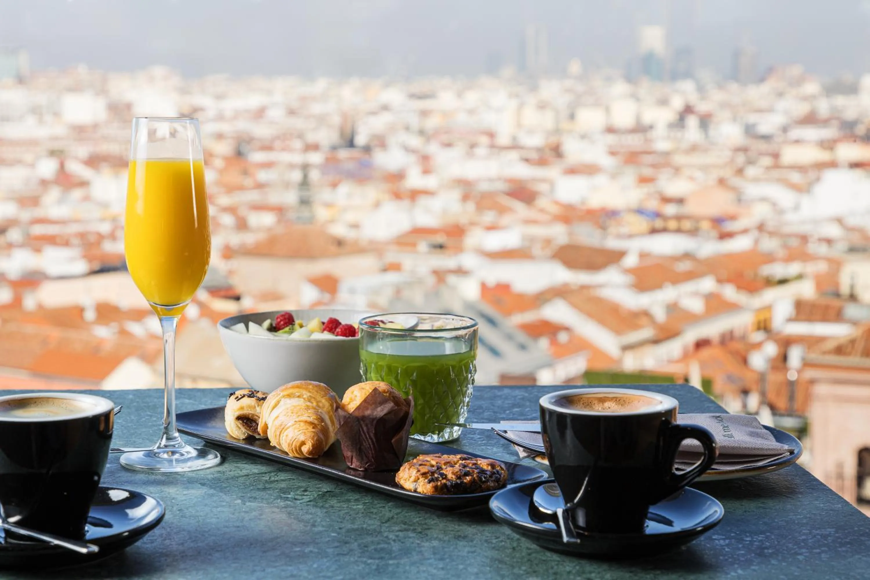 Breakfast in Smartrental Collection Gran Vía Centric