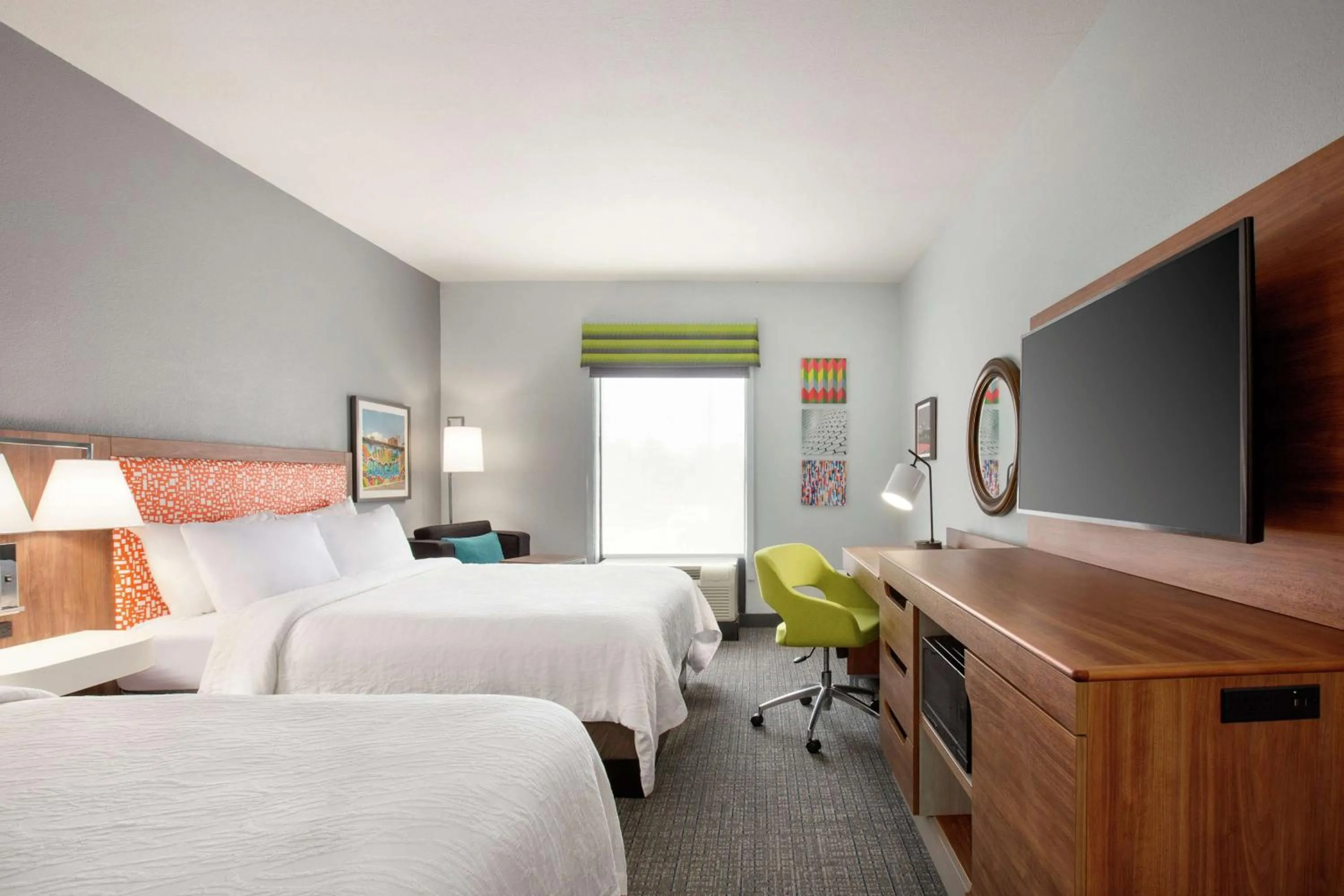 Bed in Hampton Inn & Suites Houston-Cypress Station