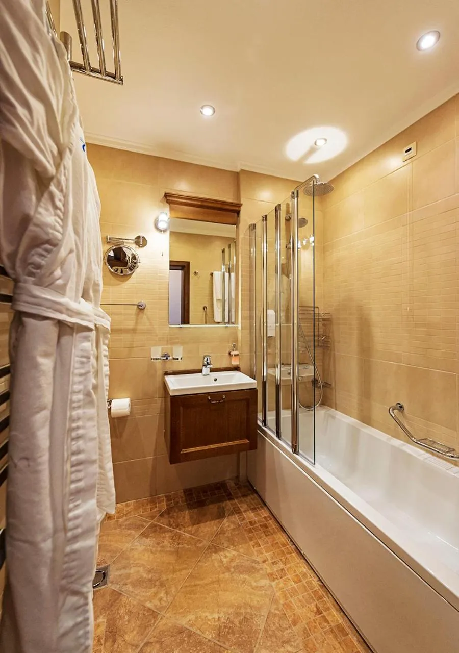 Bathroom in 7 Pools SPA Boutique Hotel