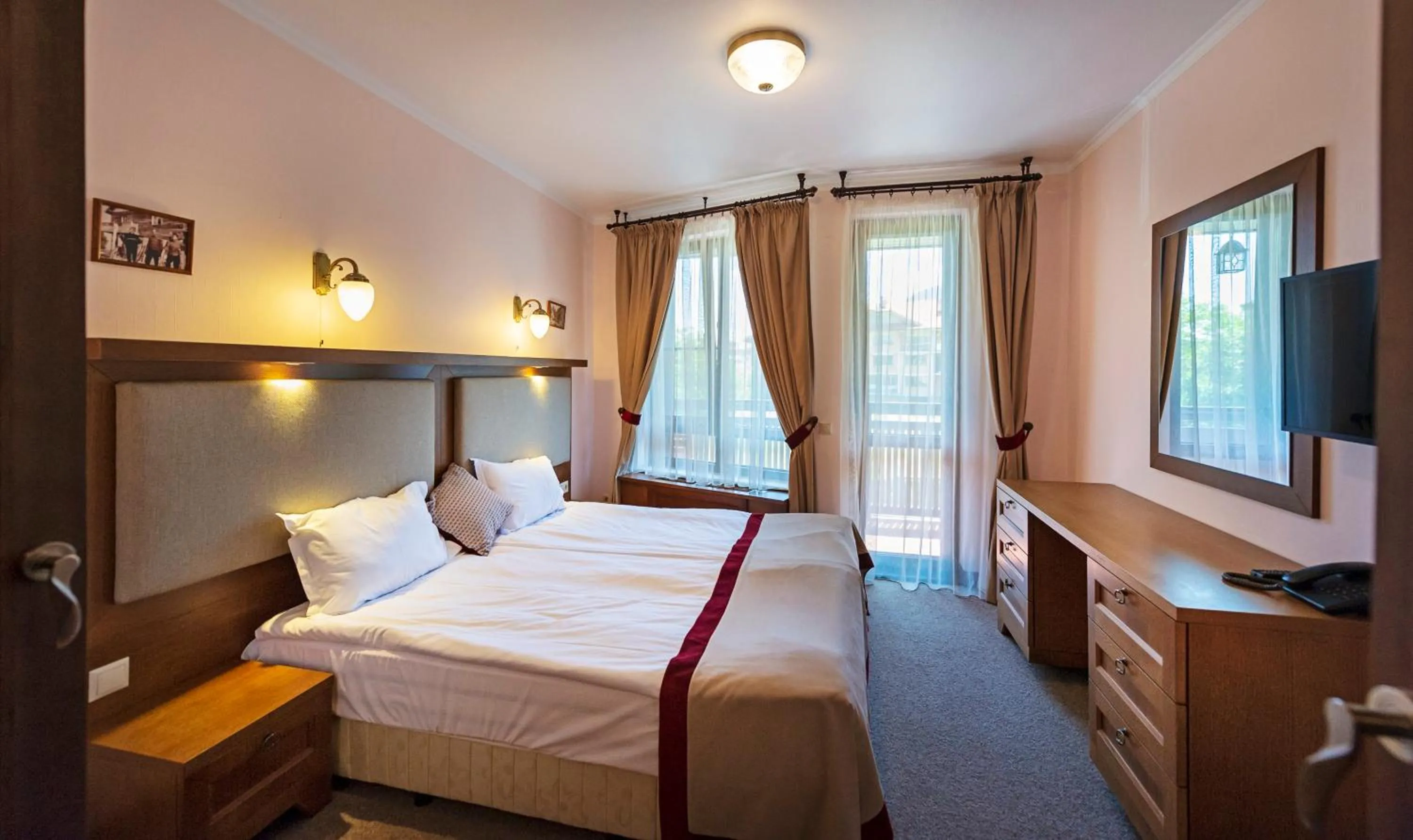 Bed in 7 Pools SPA Boutique Hotel