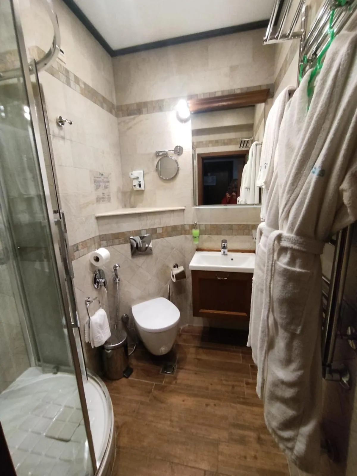 Shower in 7 Pools SPA Boutique Hotel