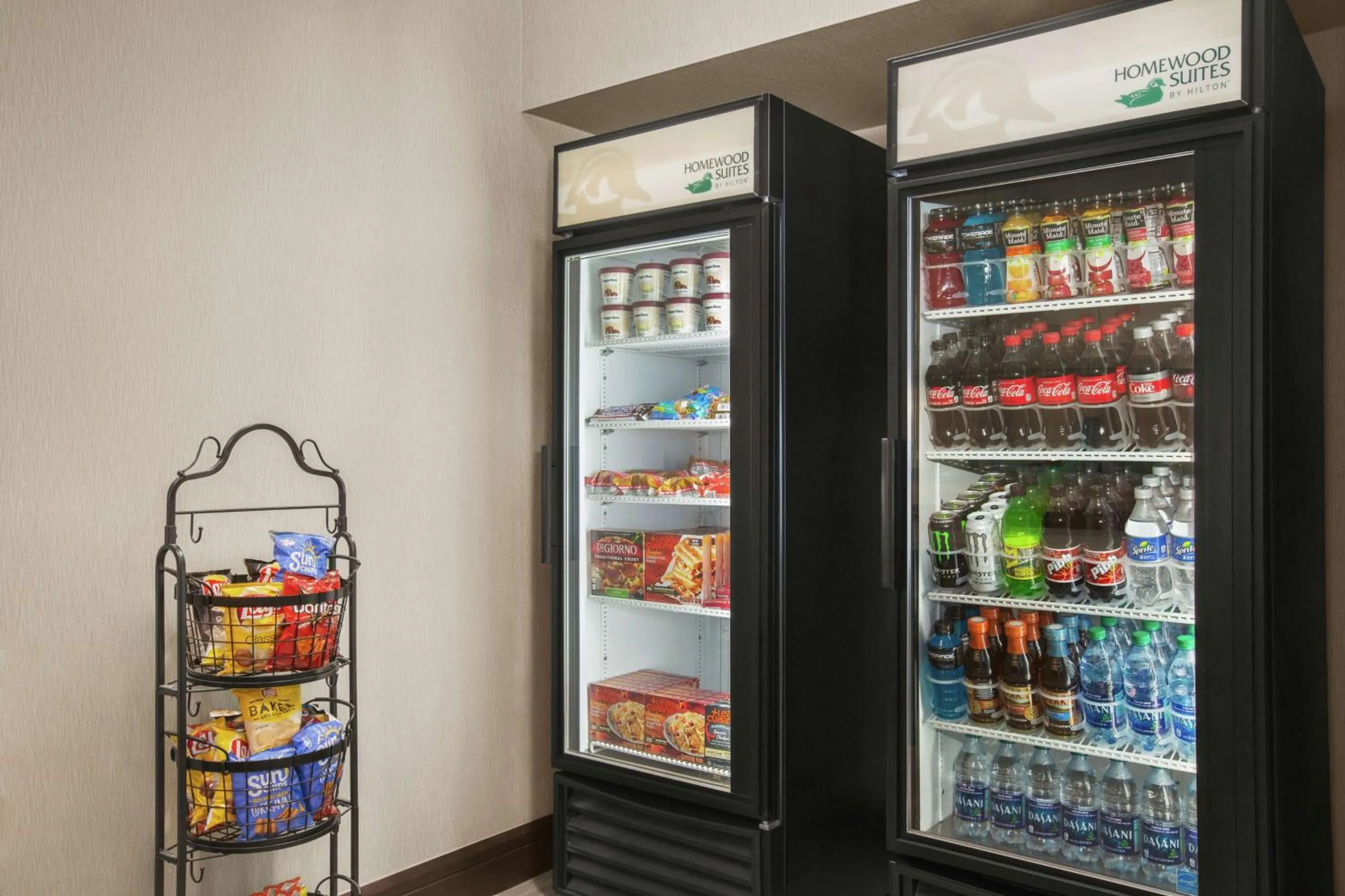 Restaurant/places to eat in Homewood Suites by Hilton Kansas City Airport