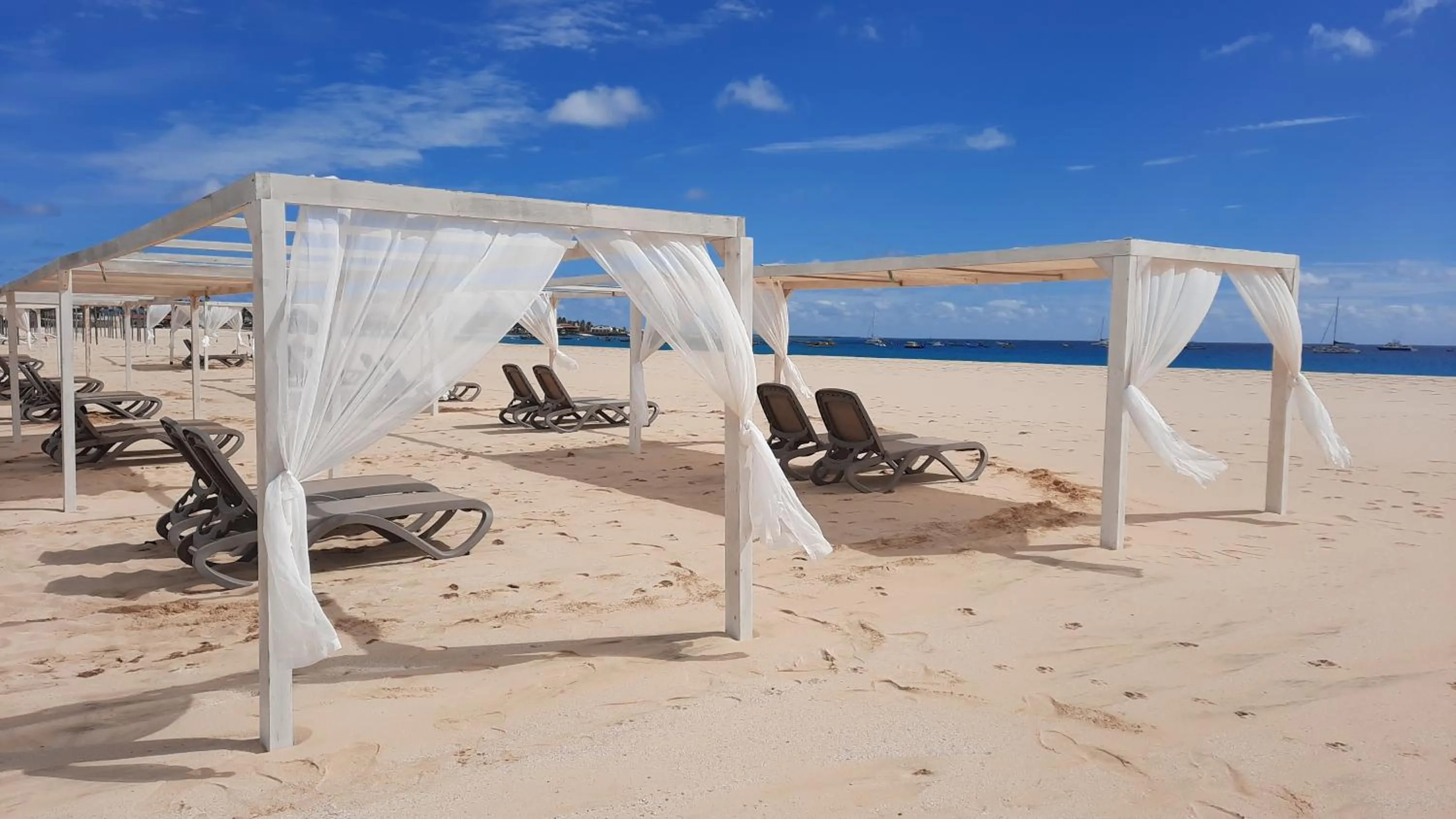 Beach in Halos Casa Resort