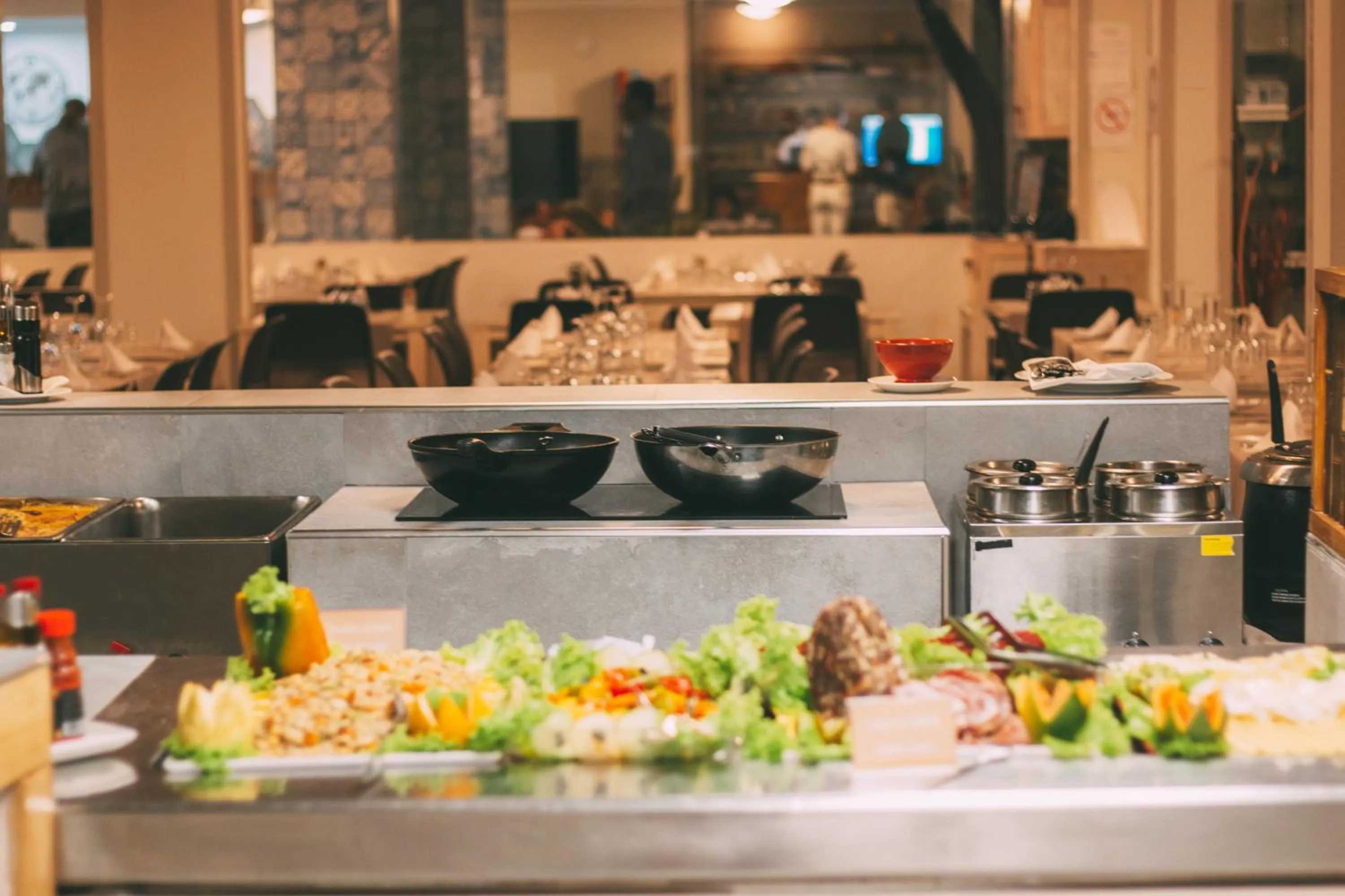 Restaurant/places to eat in Halos Casa Resort