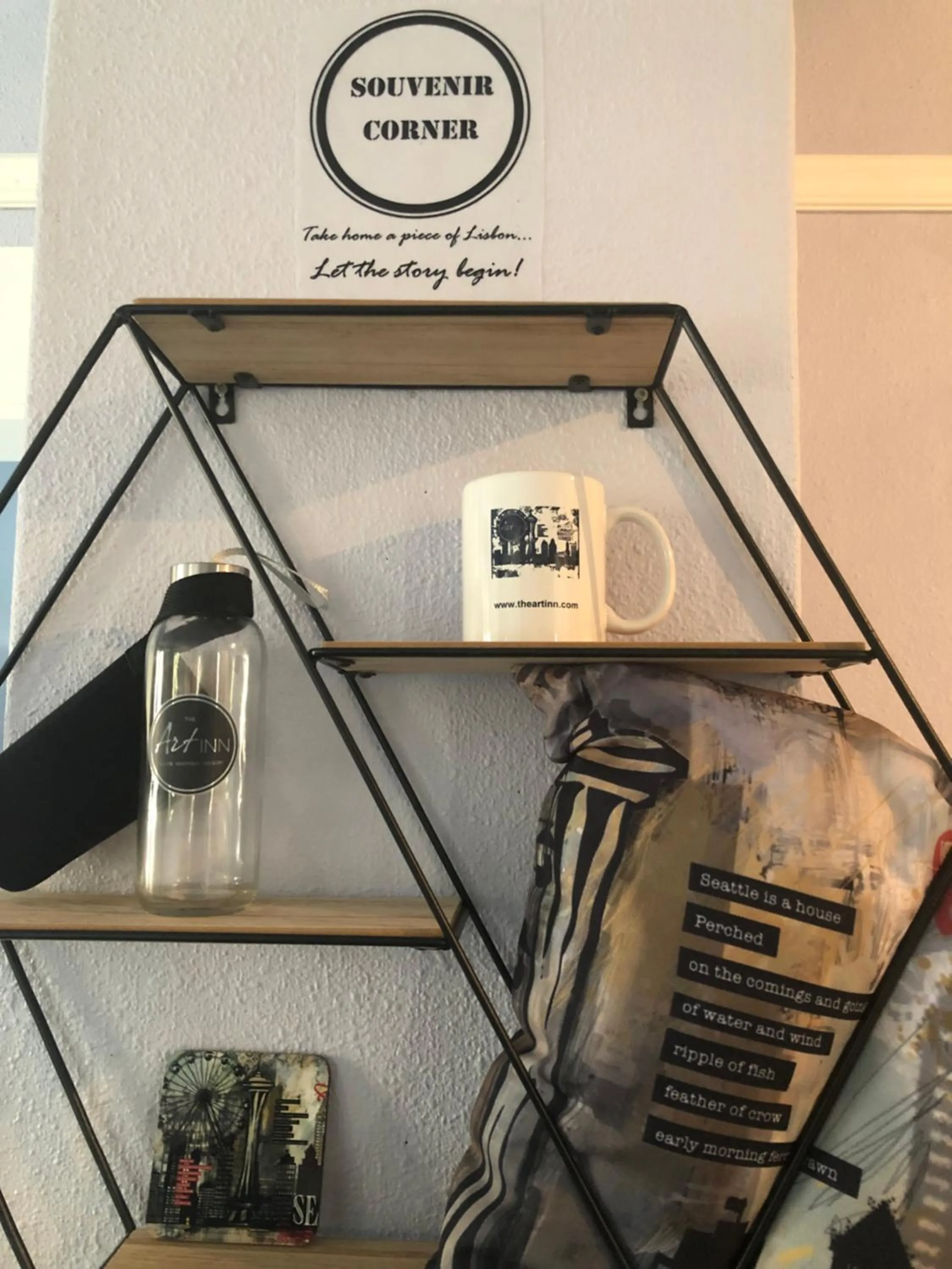 Decorative detail in The ART INN Seattle