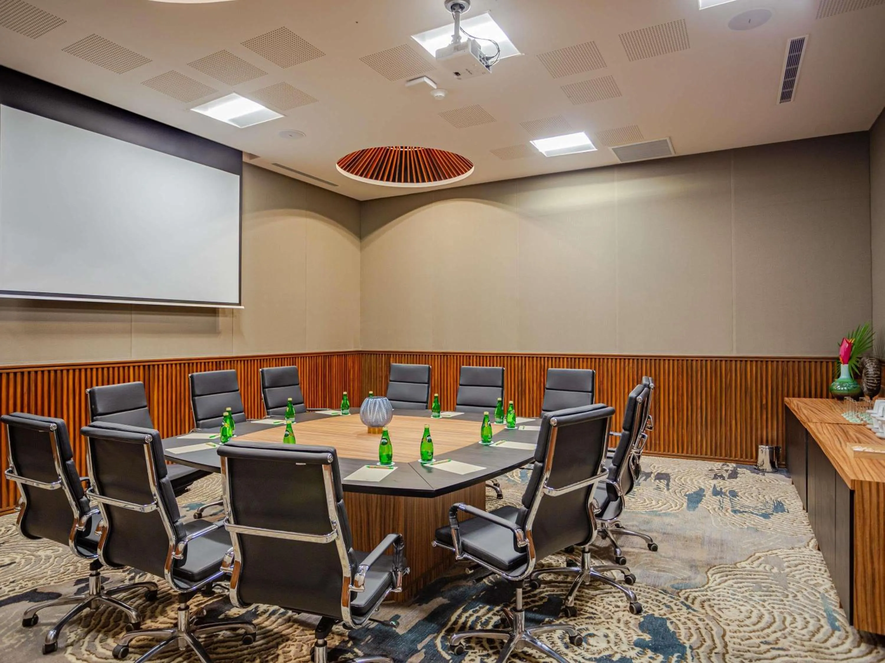 Meeting/conference room in Armony Marival Resort & Spa Punta de Mita - MGallery collection
