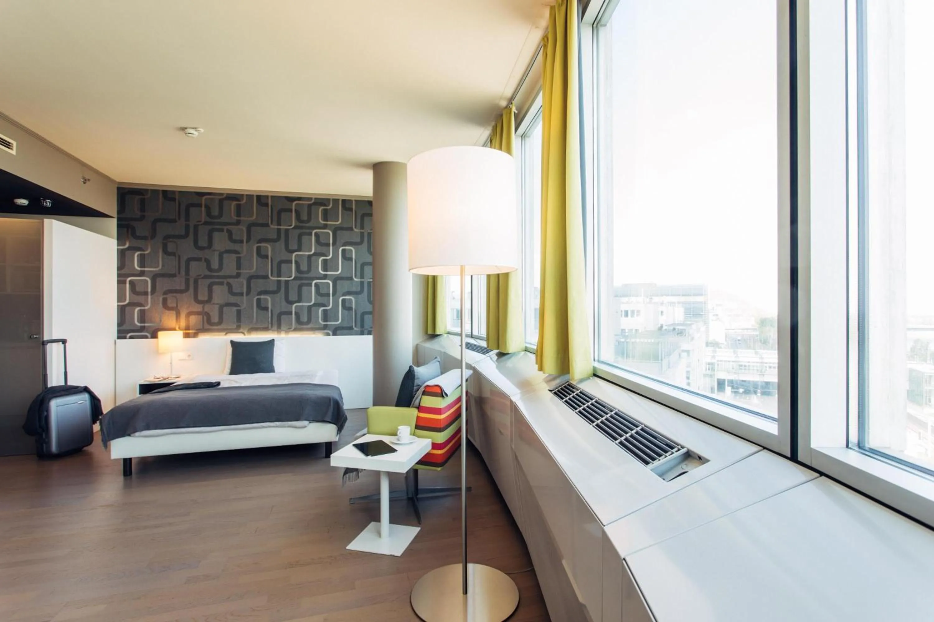 Photo of the whole room, Bed in harry's home Wien hotel & apartments