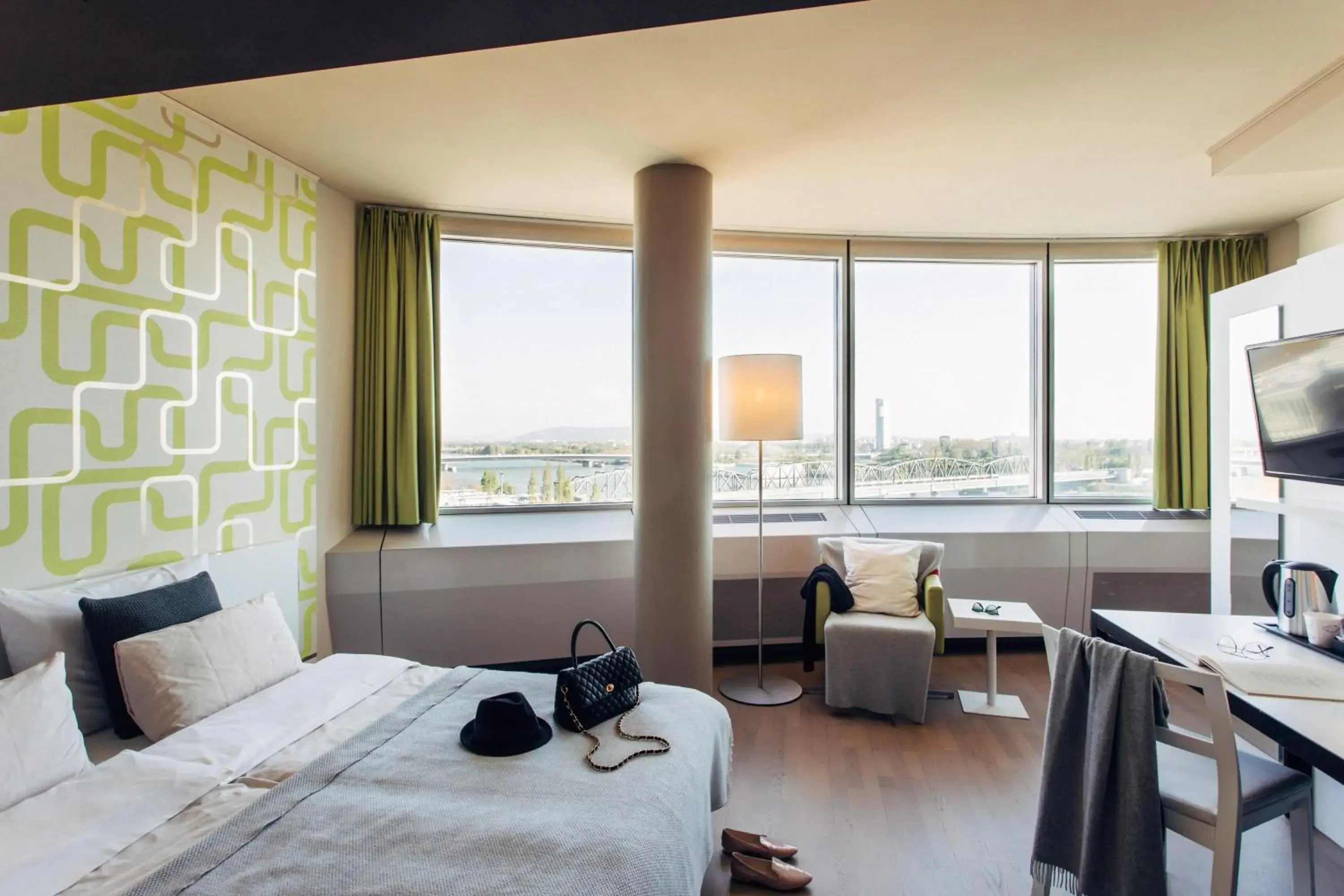 Standard Room with River View in harry's home Wien hotel & apartments Standard Room with River View in harry's home Wien hotel & apartments