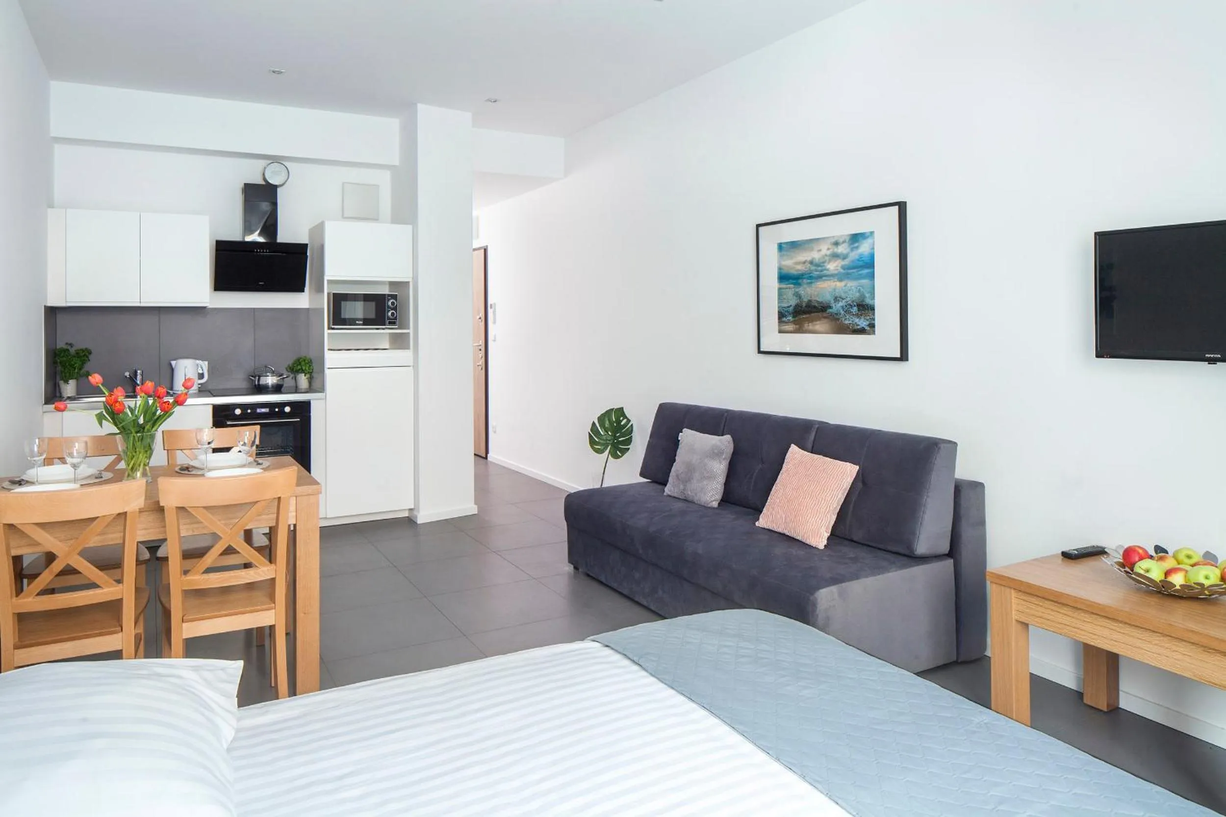 Dining area in Sleepy3city Apartments Batorego 9 II