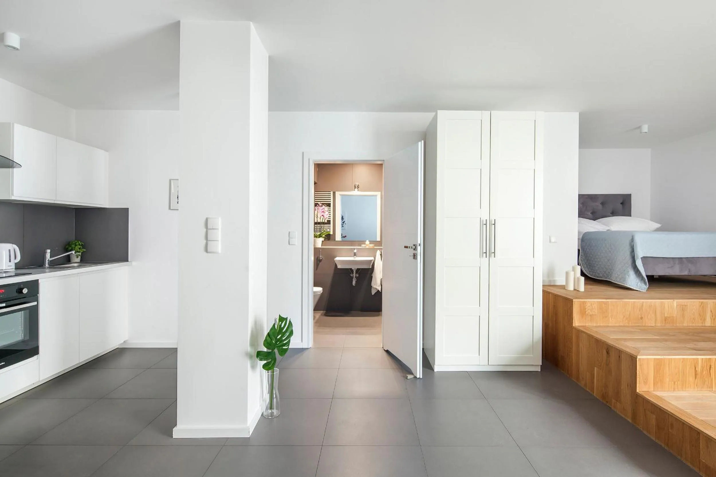 Kitchen or kitchenette, Bed in Sleepy3city Apartments Batorego 9 II