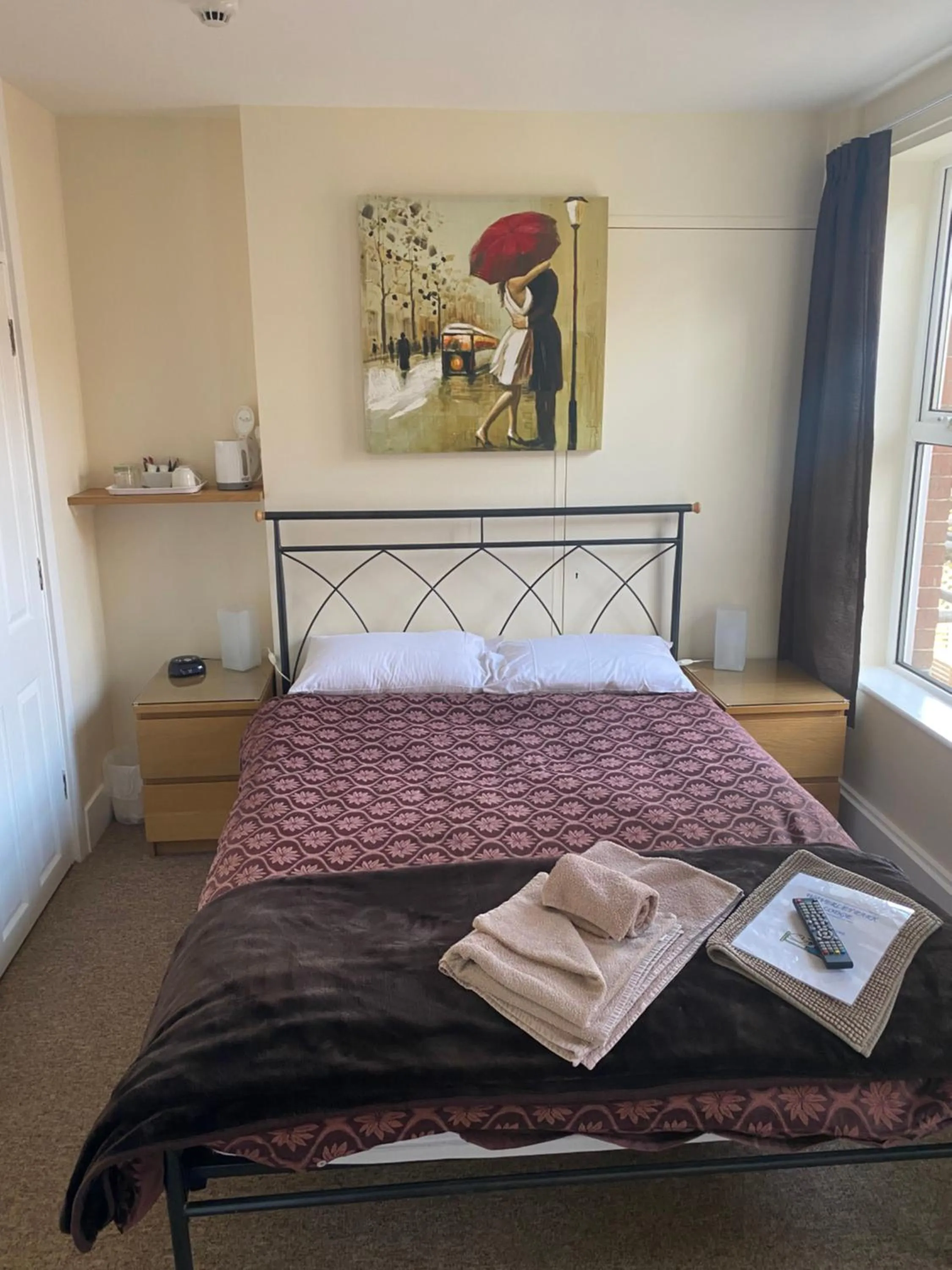 Bed in Waverley Park Lodge