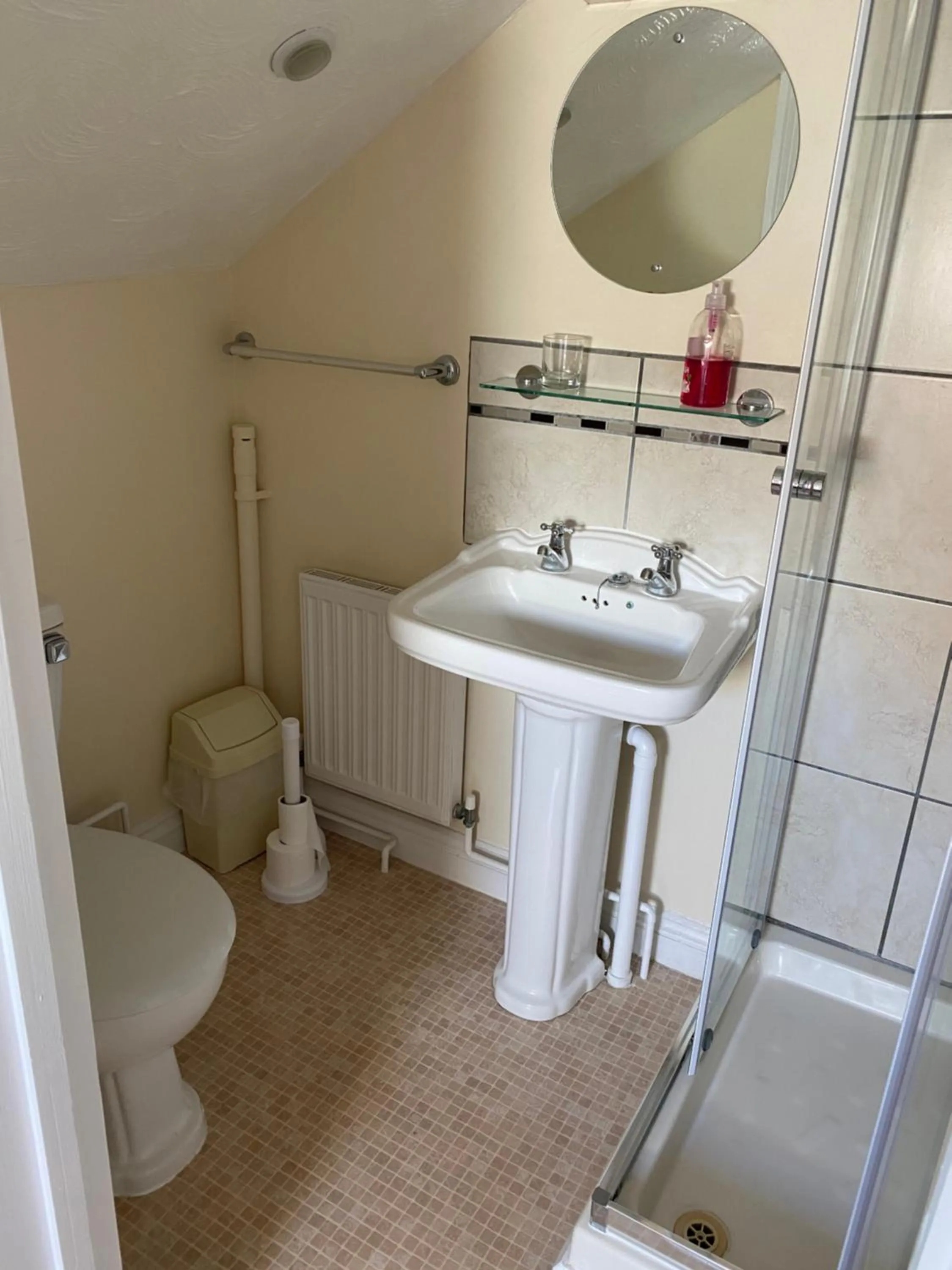 Shower in Waverley Park Lodge