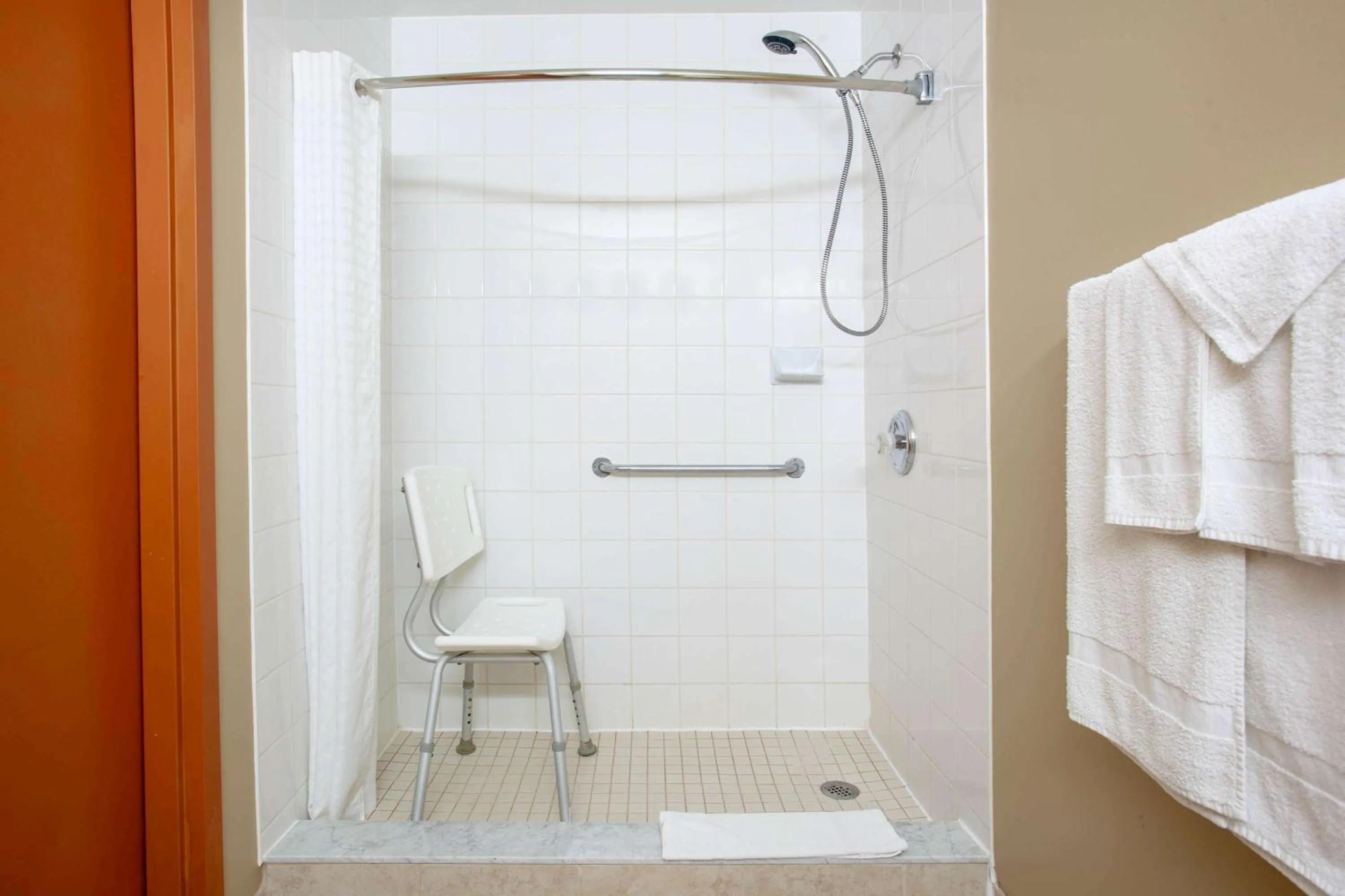 Shower in Super 8 by Wyndham Midland
