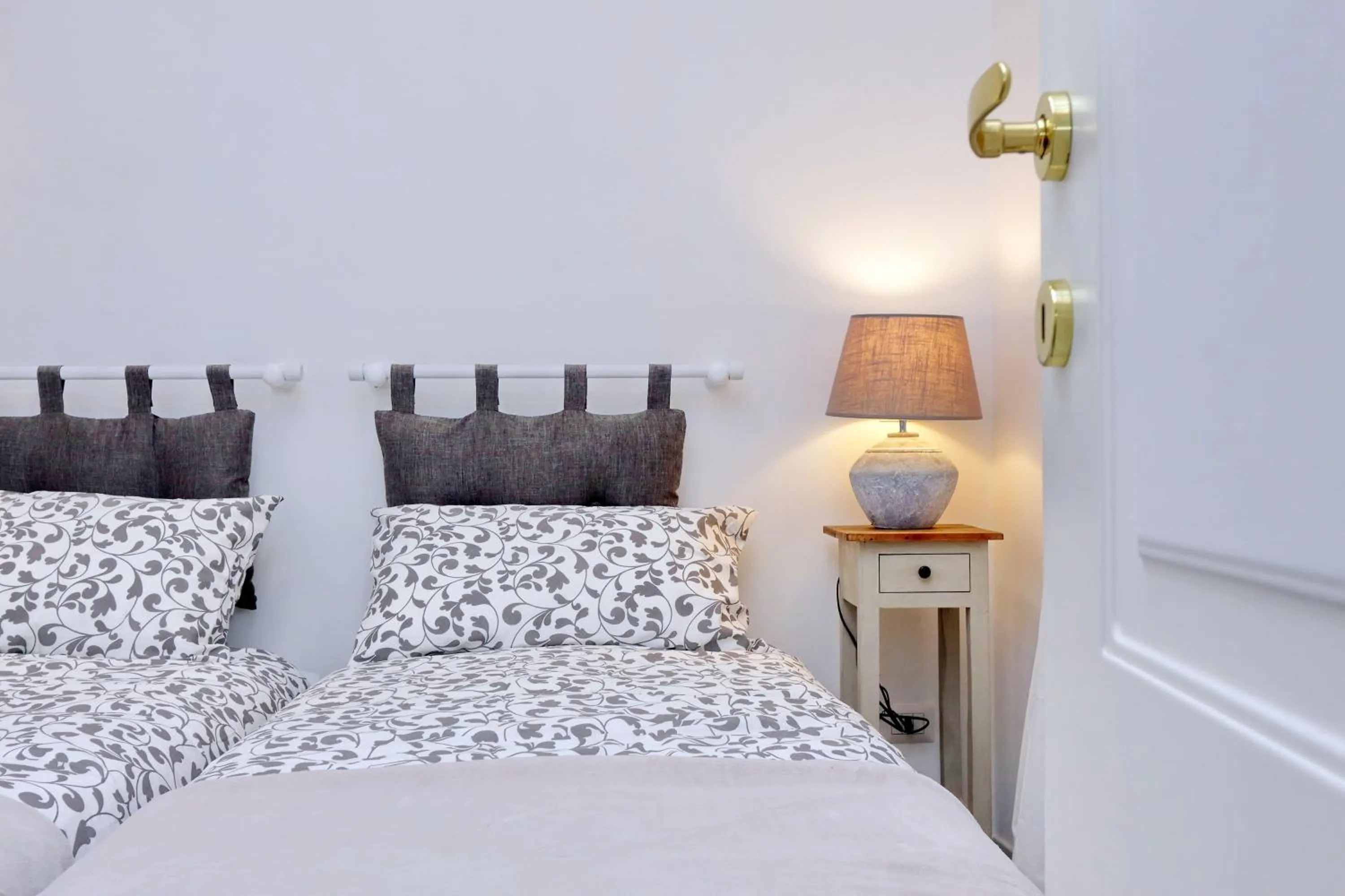 Bed in Monti charming apartment - Rome short let Service