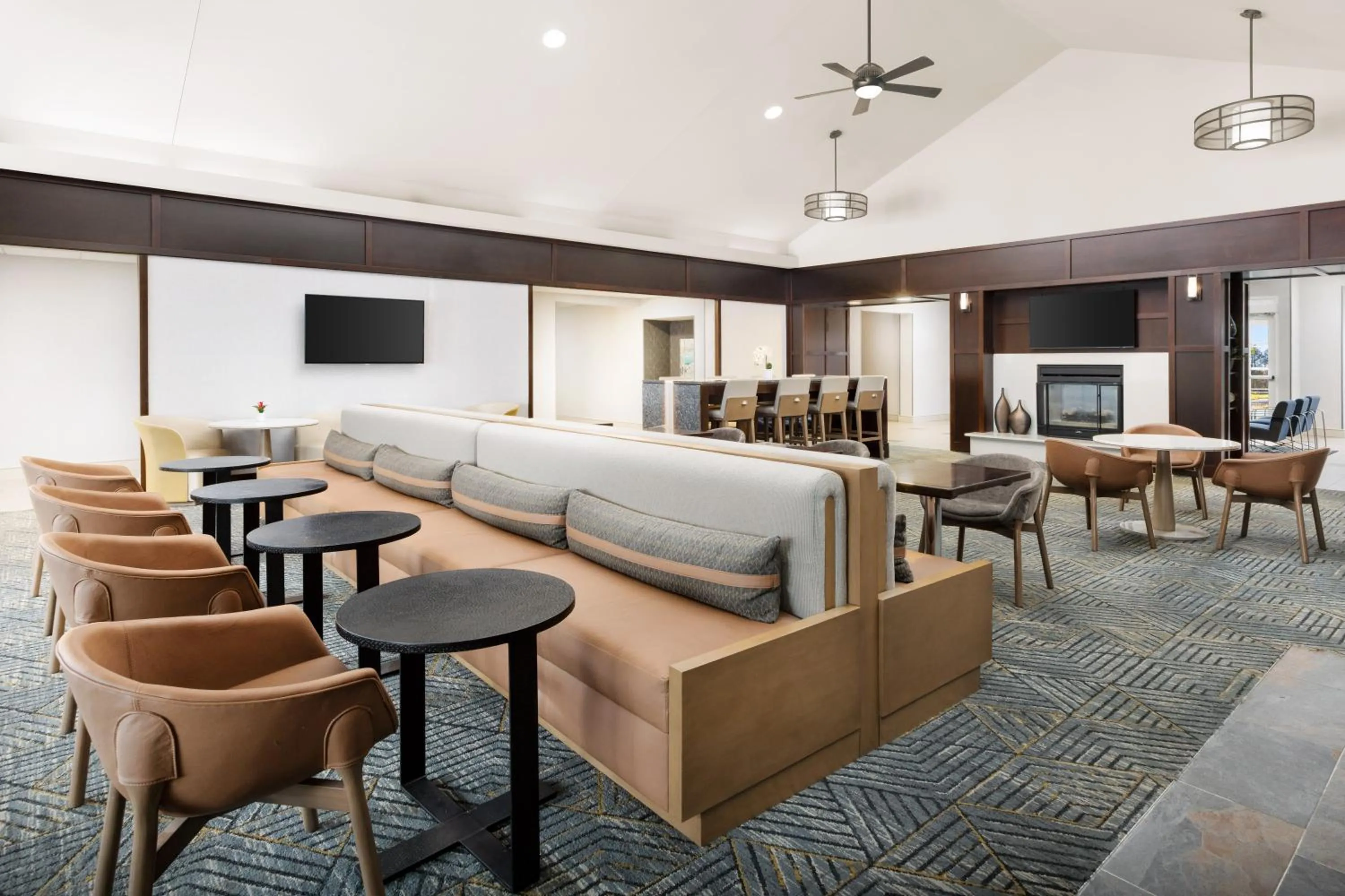 Lobby or reception in Homewood Suites by Hilton Manchester/Airport