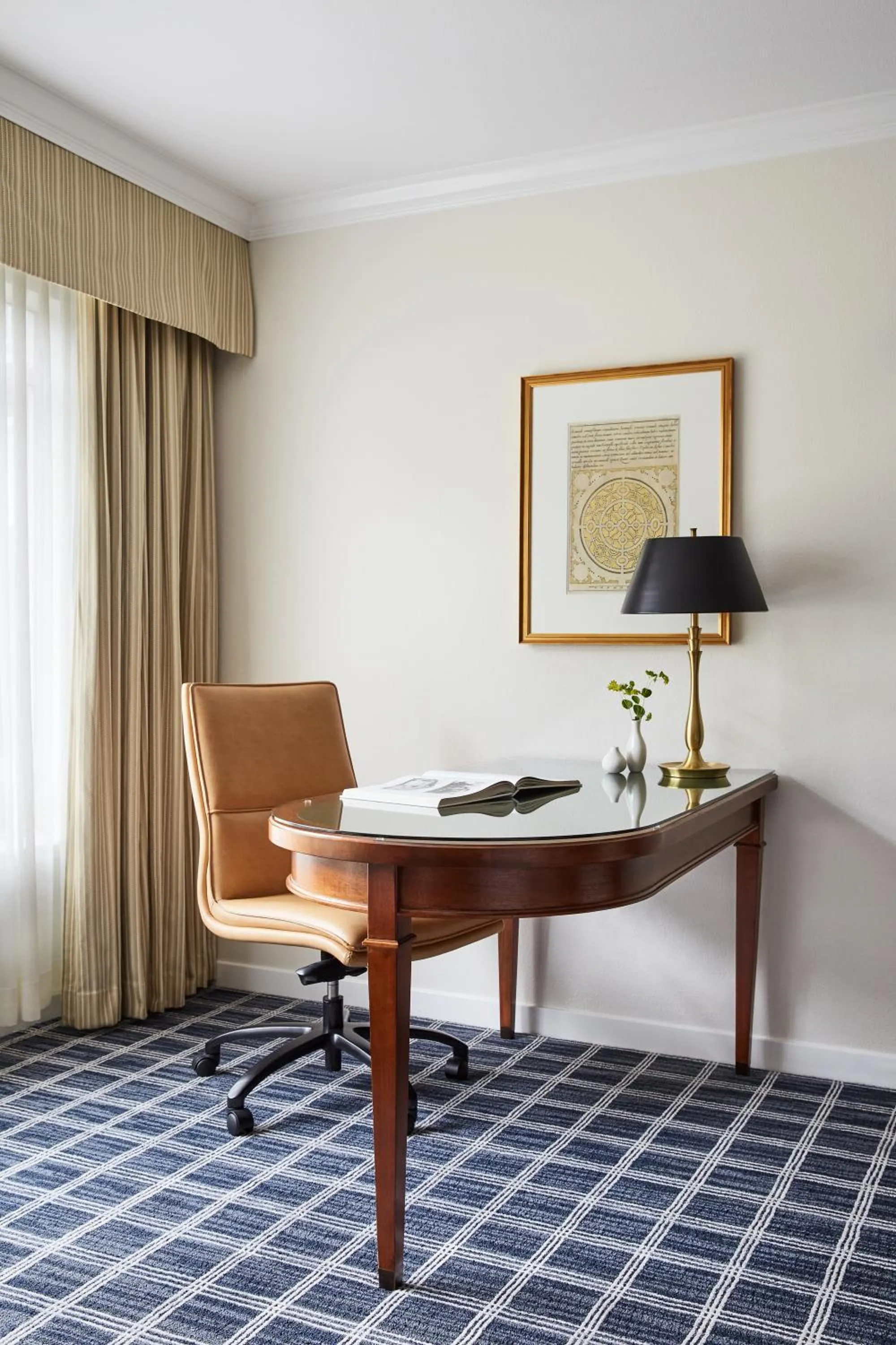 Bedroom in The Stanford Park Hotel