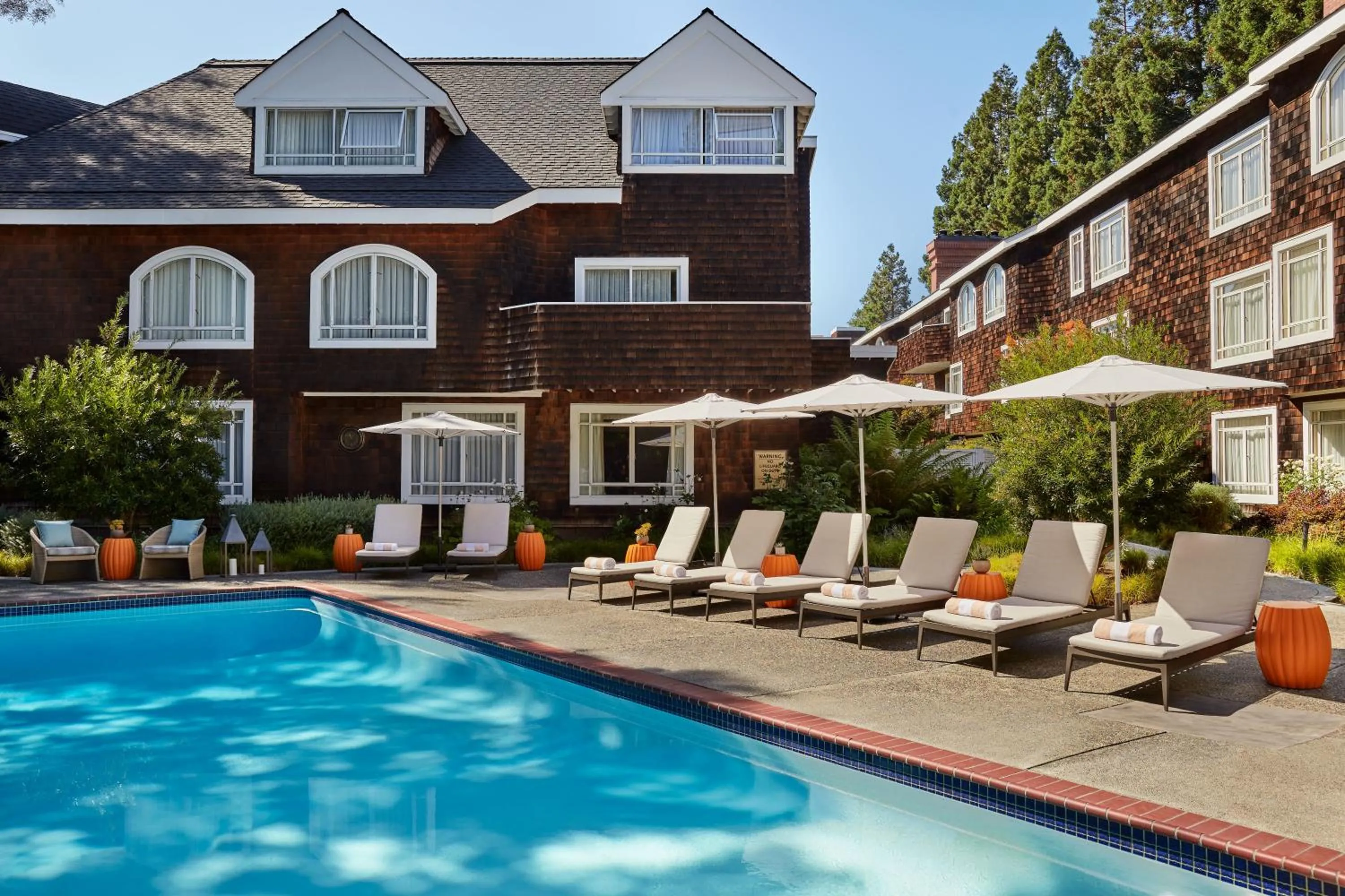 Pool view in The Stanford Park Hotel