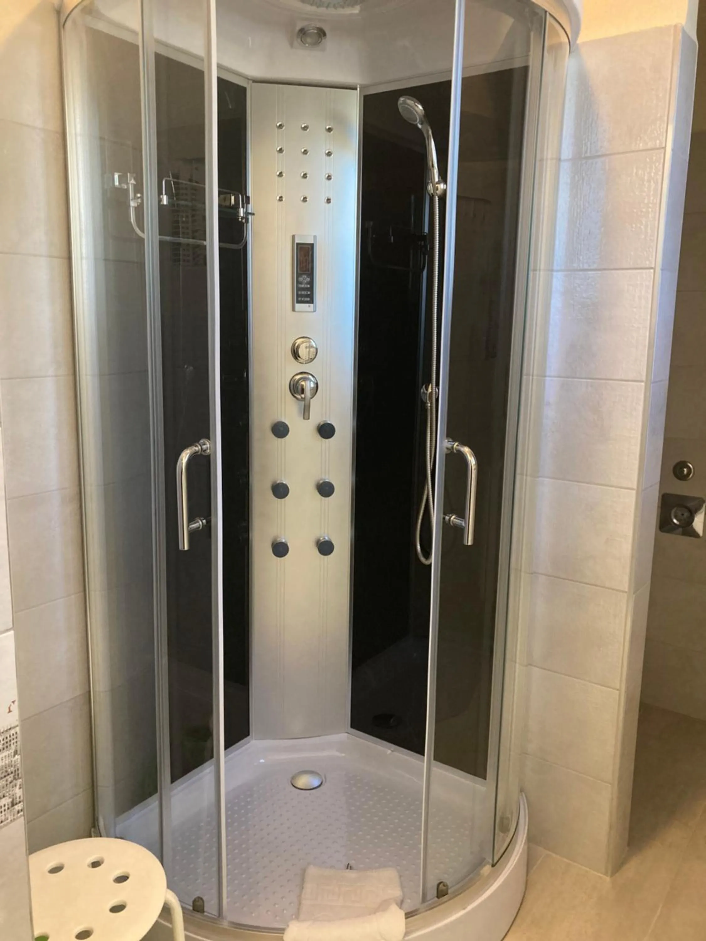 Bathroom in Libra Hotel