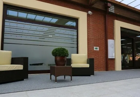 Facade/entrance in Turin Airport Hotel & Residence