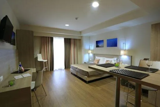 Photo of the whole room, Bed in Turin Airport Hotel & Residence