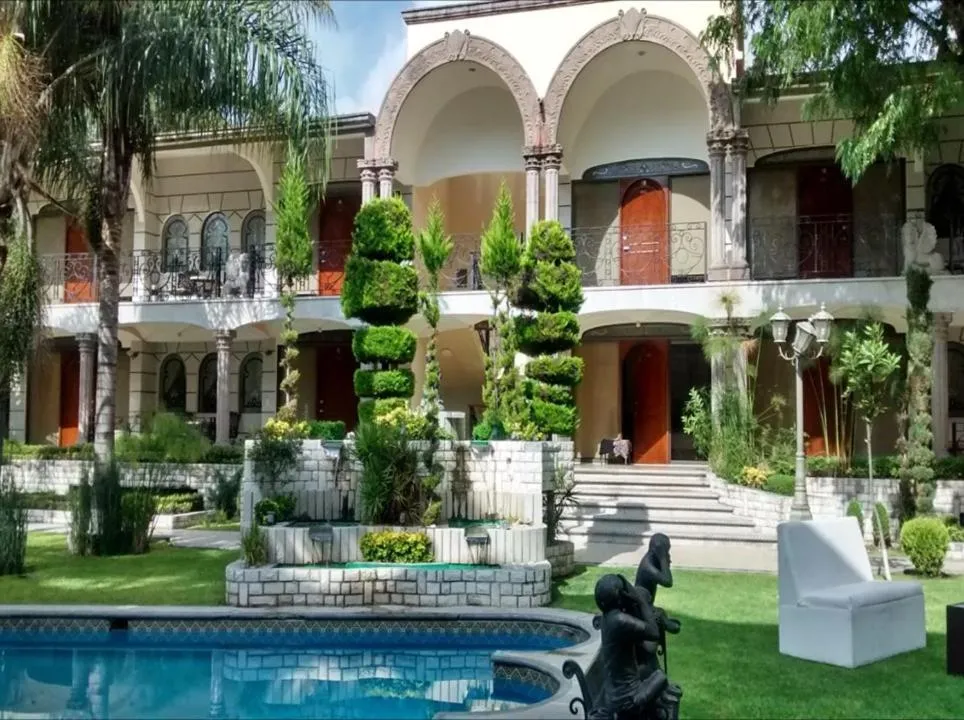 Garden in Gran Hotel Firenze