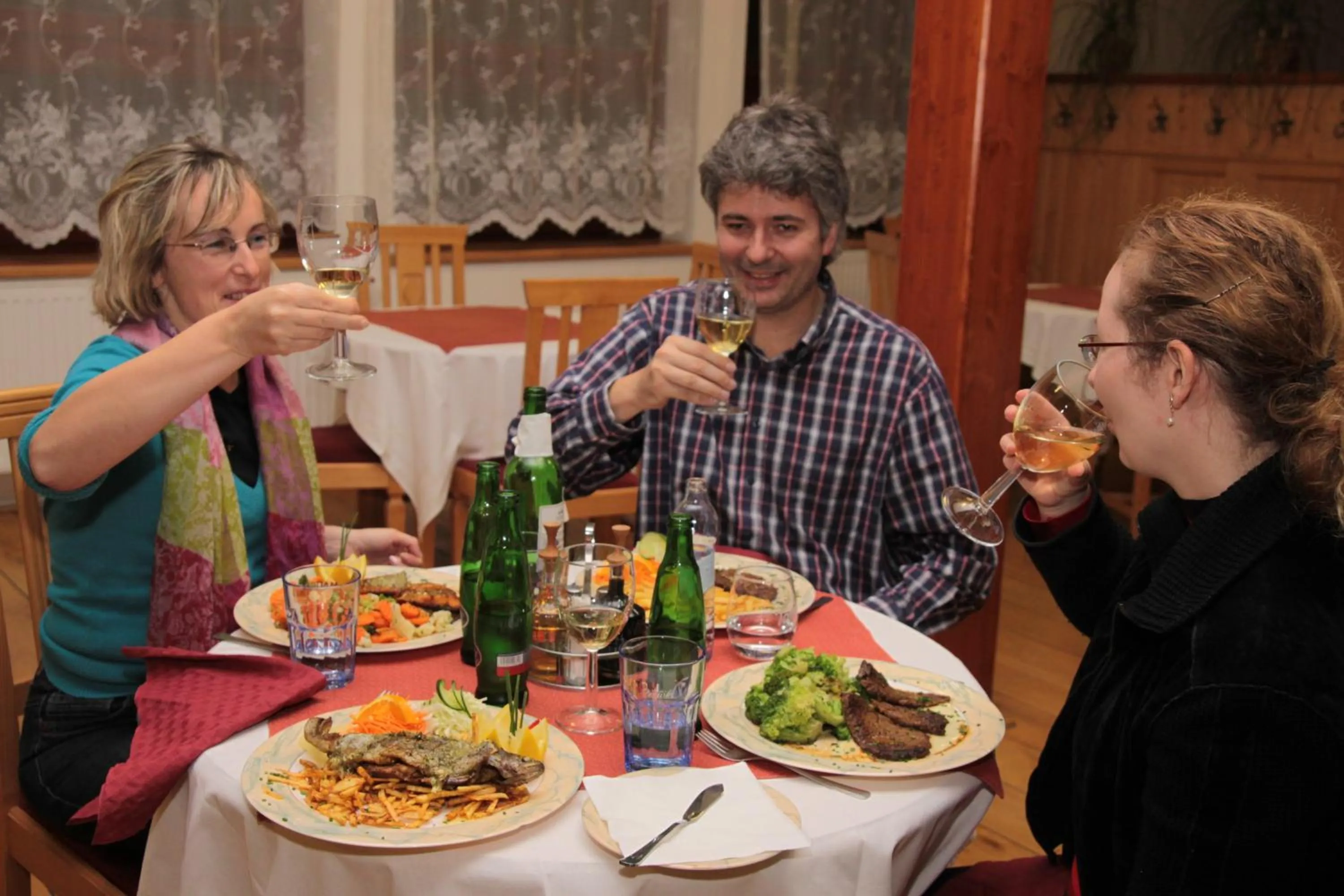 Restaurant/places to eat in Hotel Zlatý Chlum