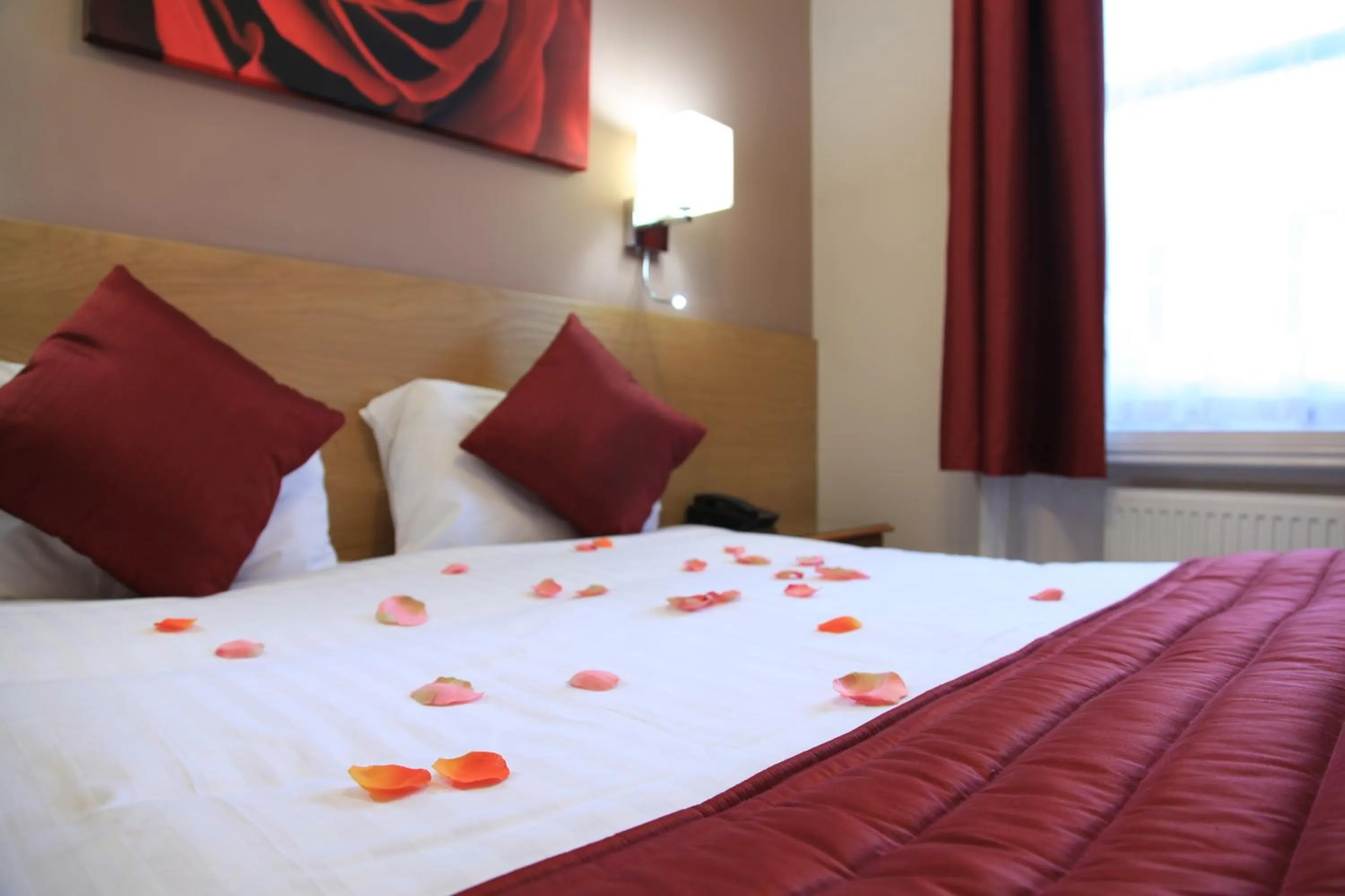 Bed in Sheriff Hotel