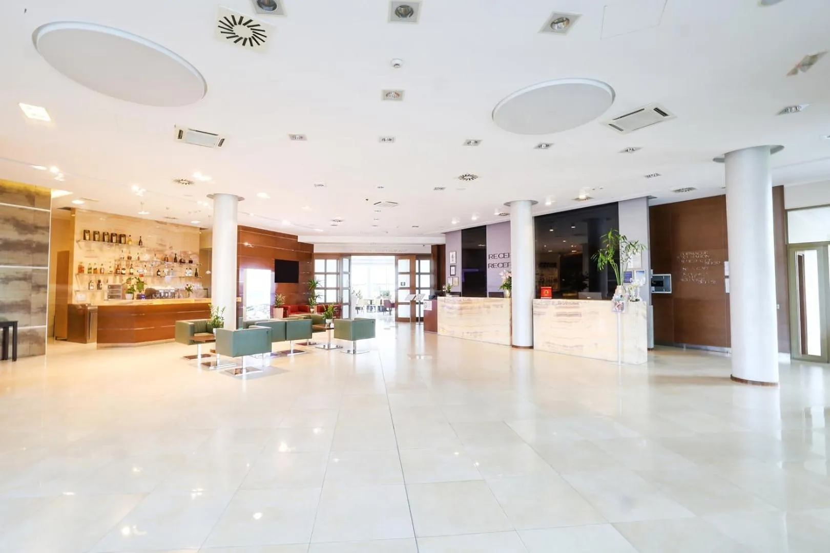 Lobby or reception in Hotel Premier Aqua Adults Only - Fruške Terme