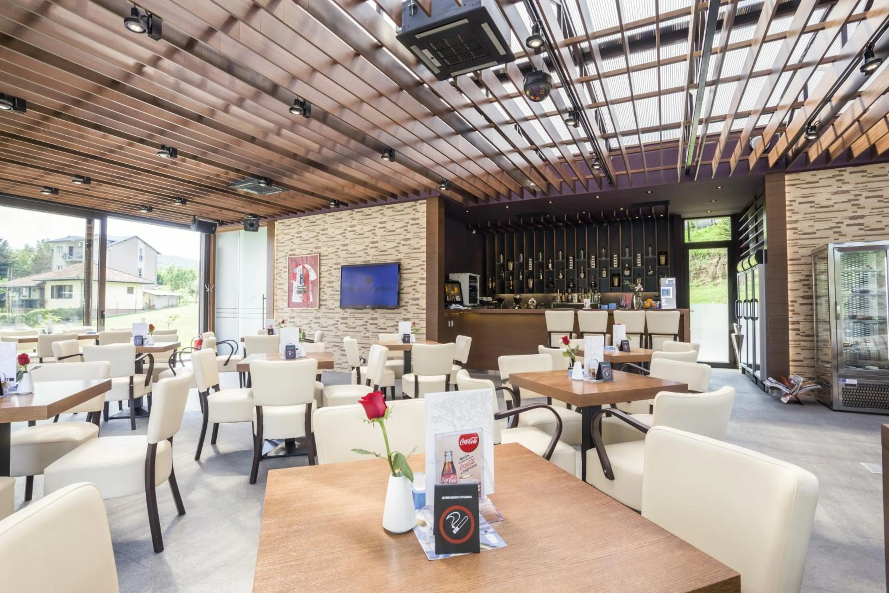 Lounge or bar in Hotel Premier Aqua Adults Only - Fruške Terme