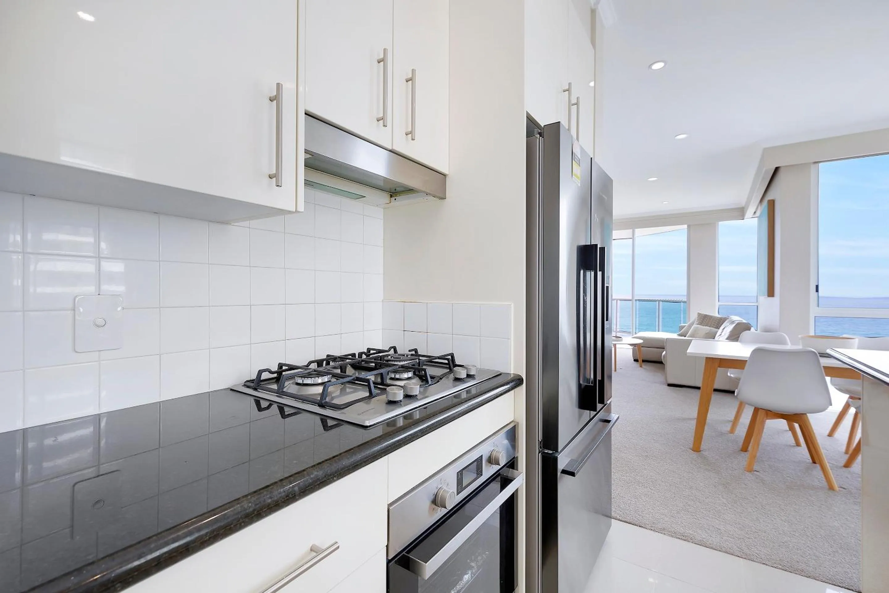 Kitchen or kitchenette in Pacific Views Resort