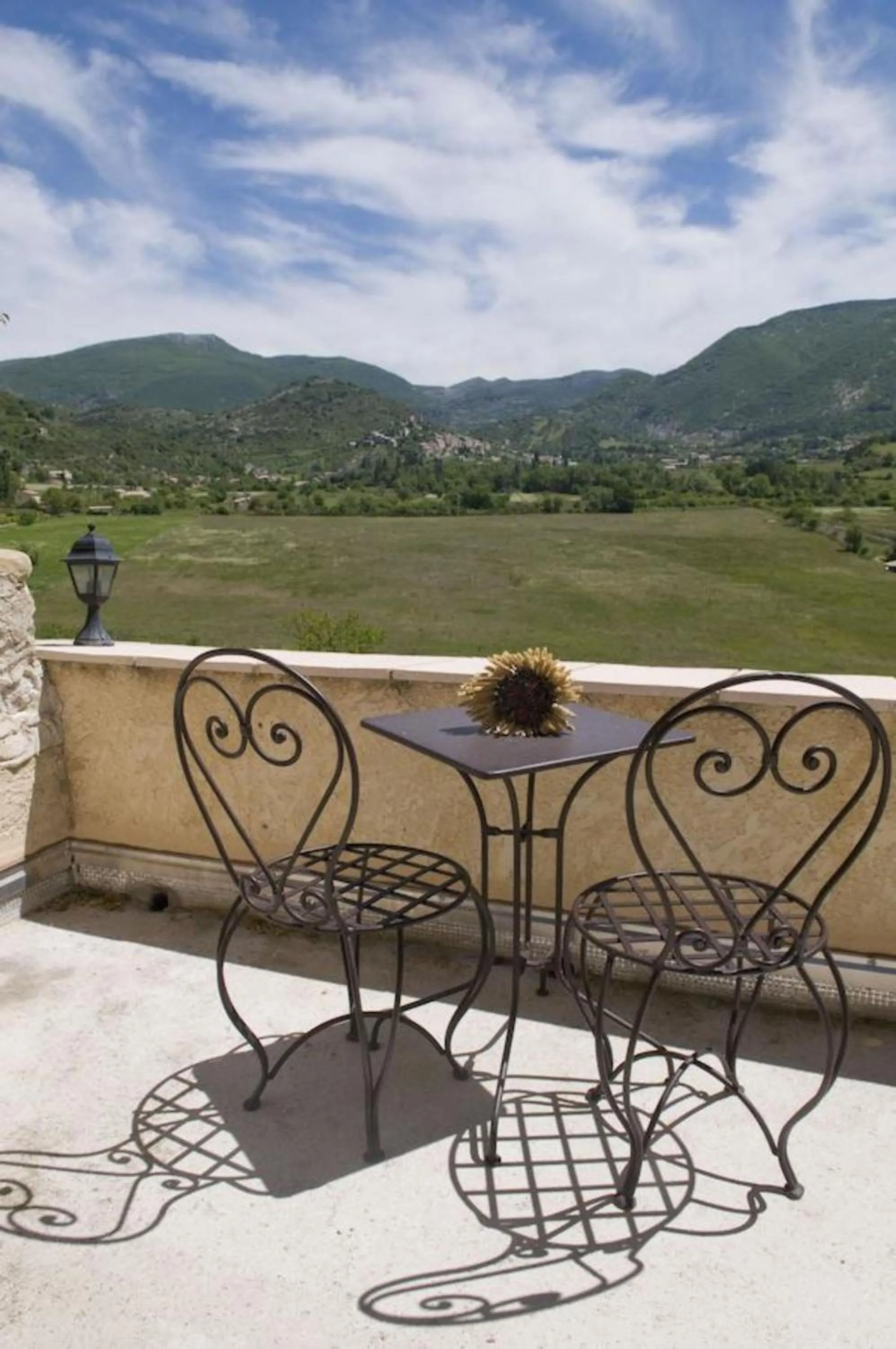 Garden in Hotel L'Oustau de la Font