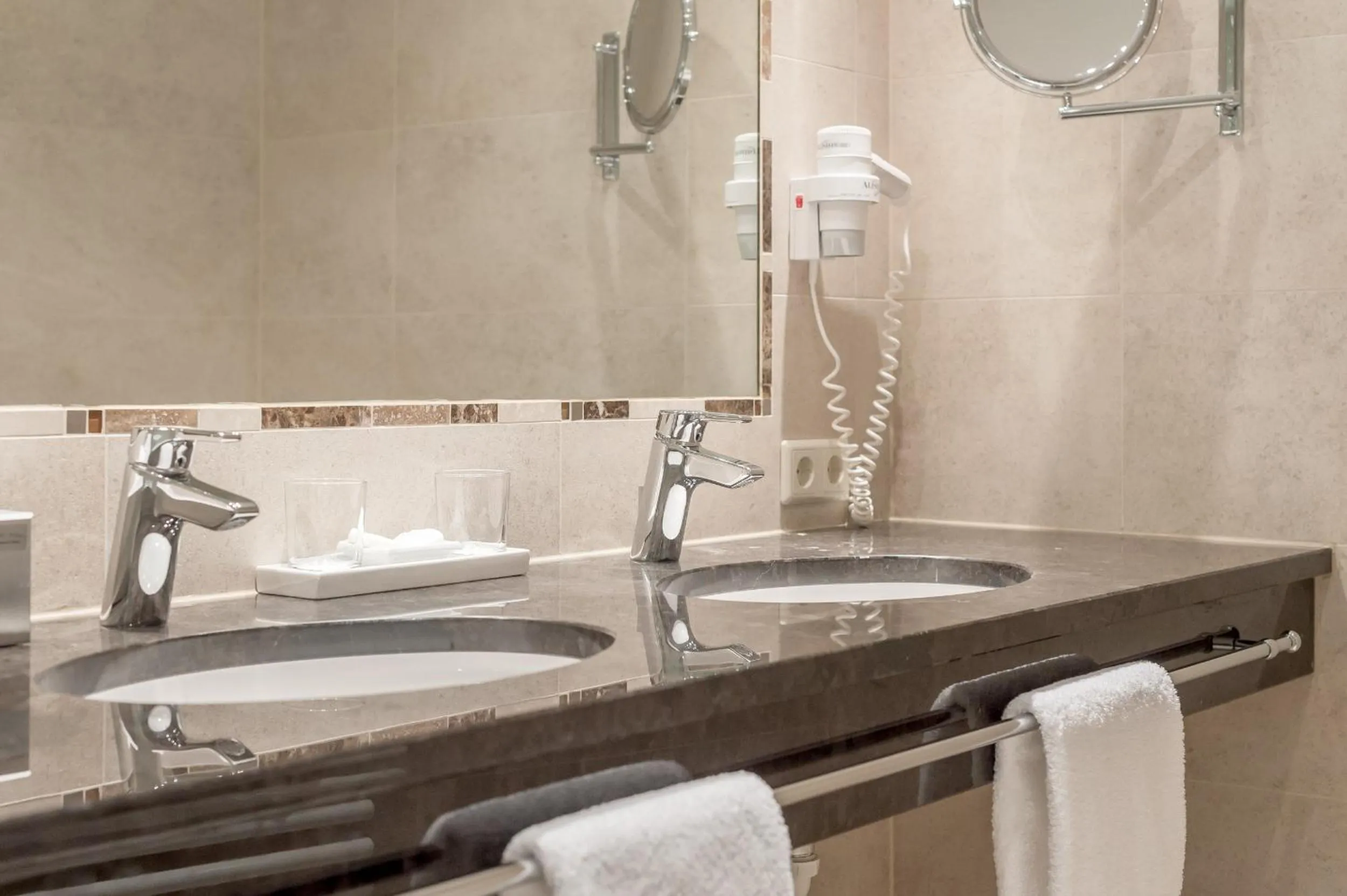 Bathroom in Hotel Gurglhof Superior