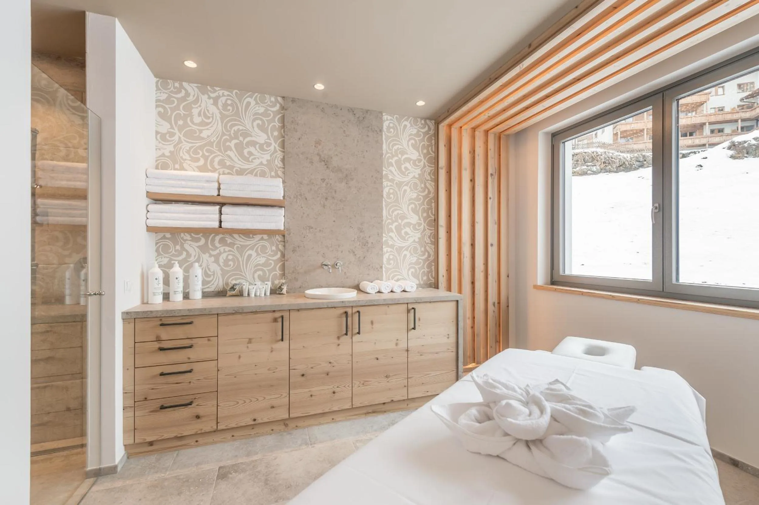 Massage, Bed in Hotel Gurglhof Superior